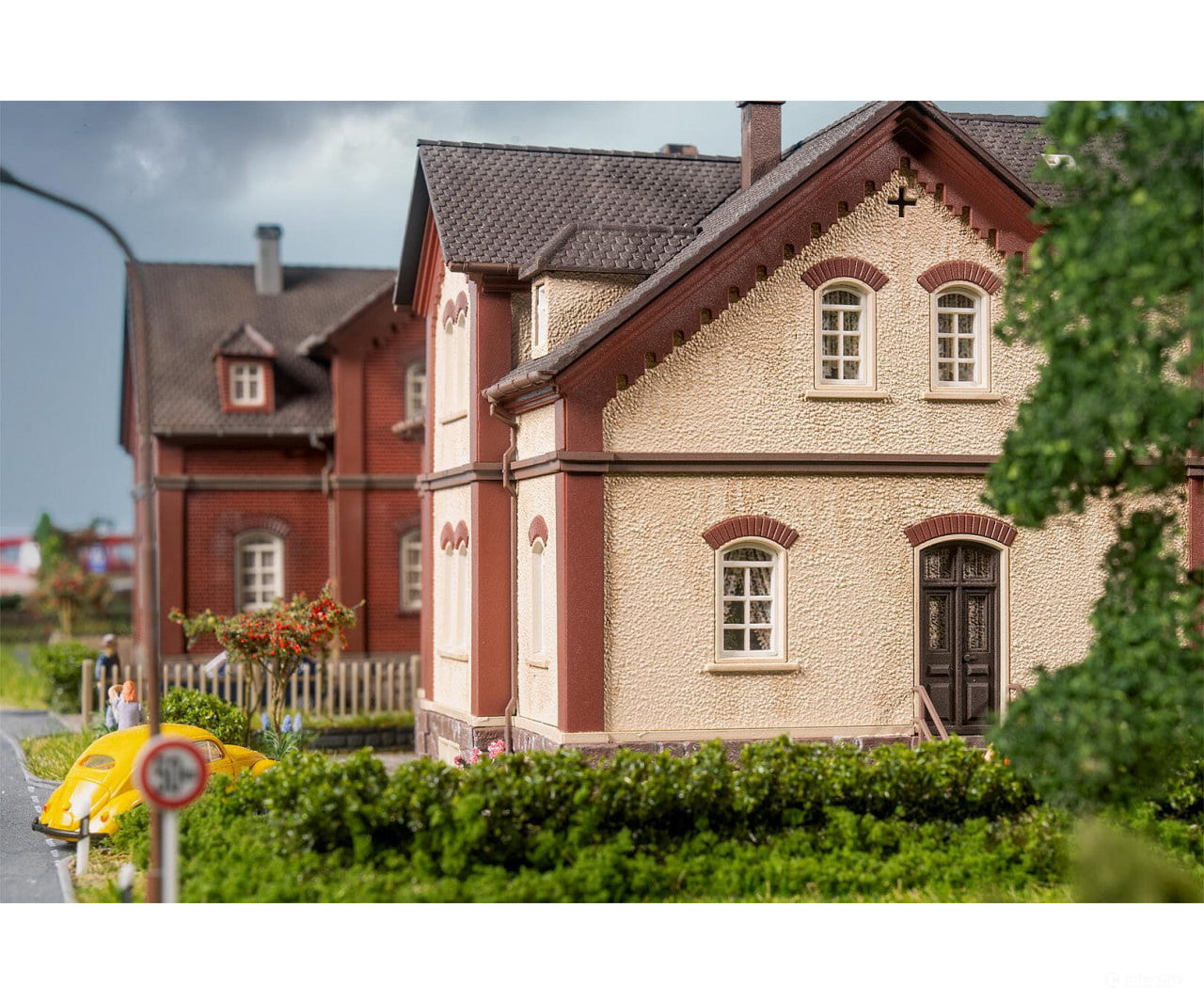 Faller 130752 HO Bergmannsplatz 1 Development house - Structures