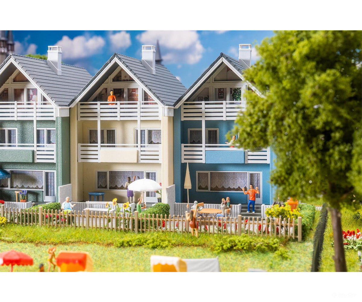 Faller 130754 HO 3 Terraced houses - Structures