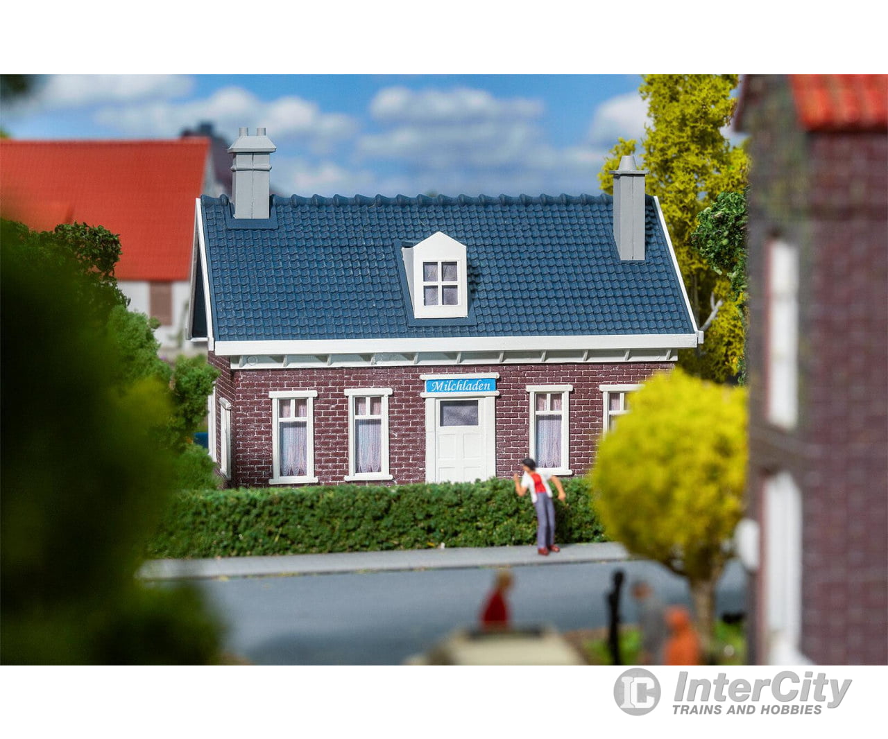 Faller 131323 HO Dairy shop Structures