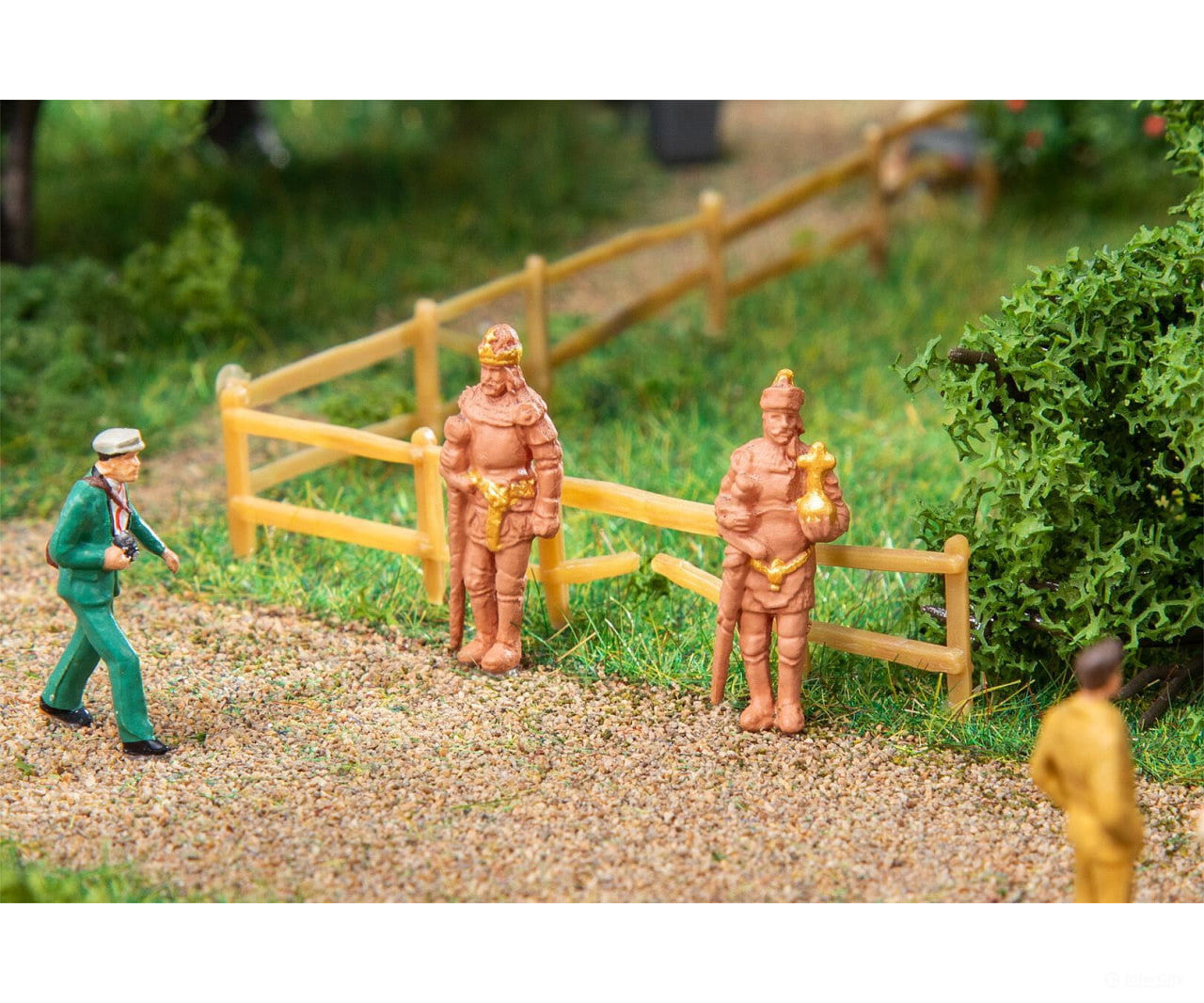 Faller 151634 Ho Facade Figures Figures