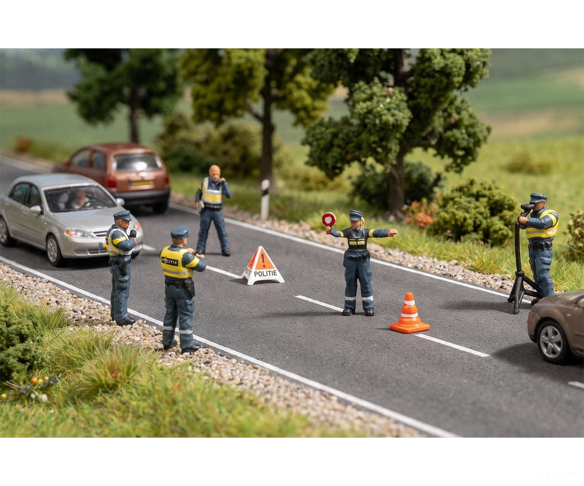 Faller 151714 HO Traffic control NL - Figures