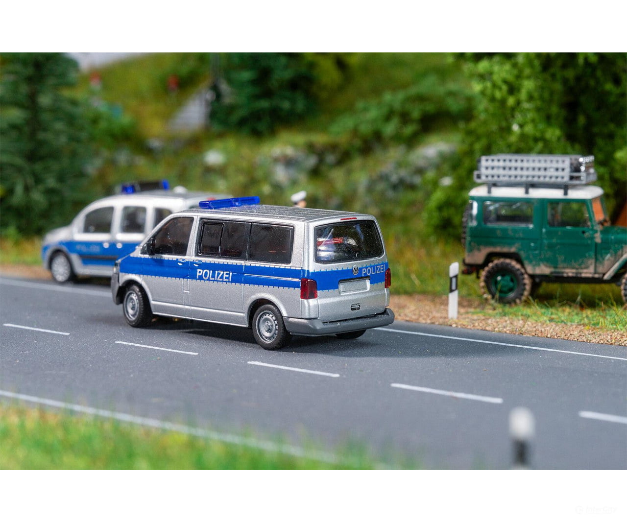 Faller 161429 HO VW T5 Police (WIKING) Cars & Trucks