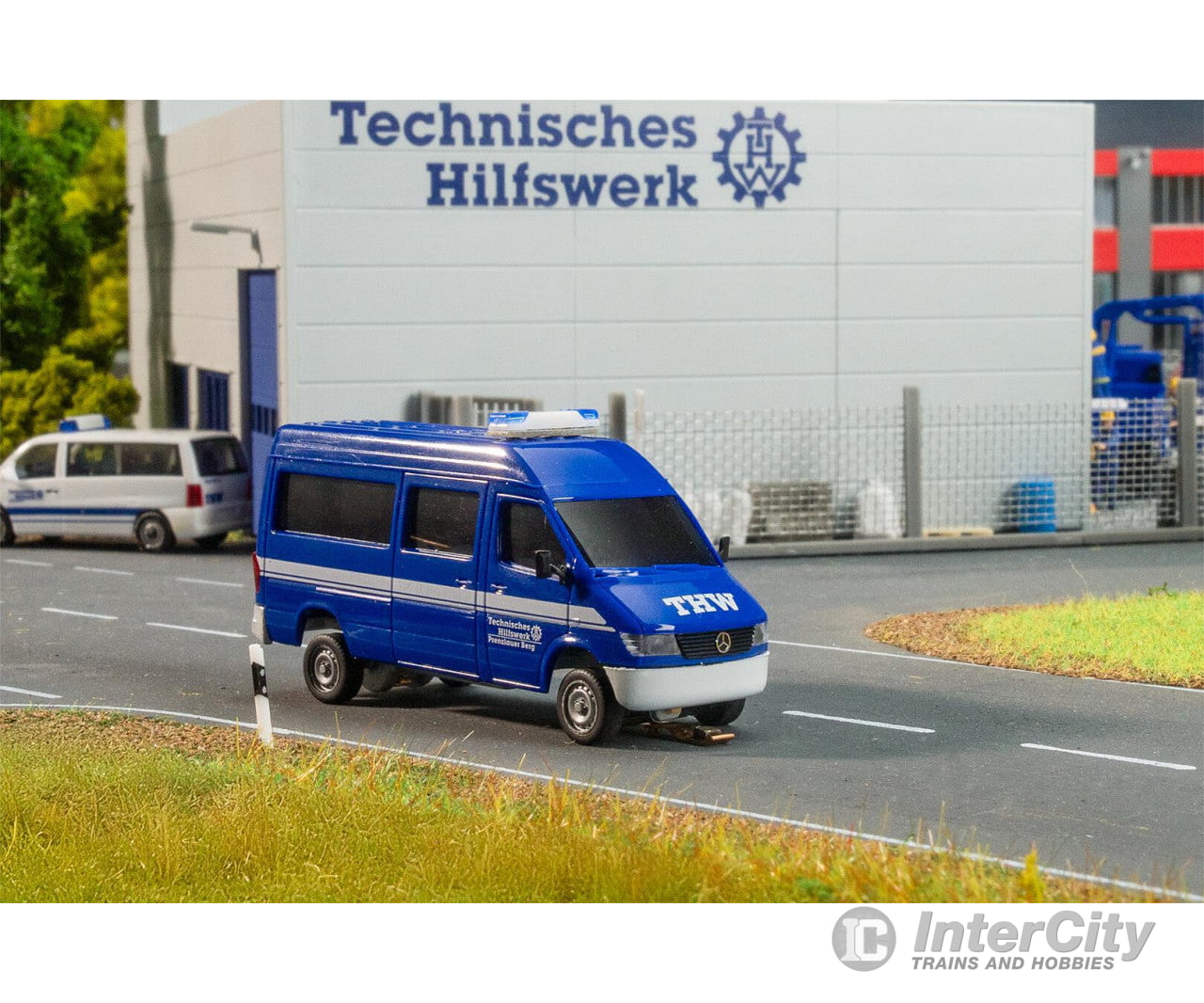 Faller 161430 HO MB Sprinter THW (HERPA) Cars & Trucks