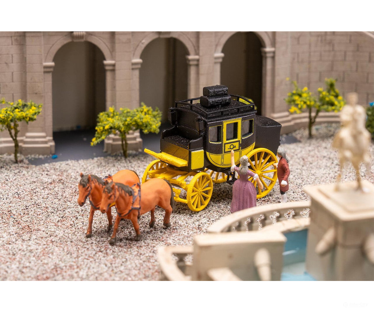 Faller 180393 HO Stagecoach - Cars & Trucks