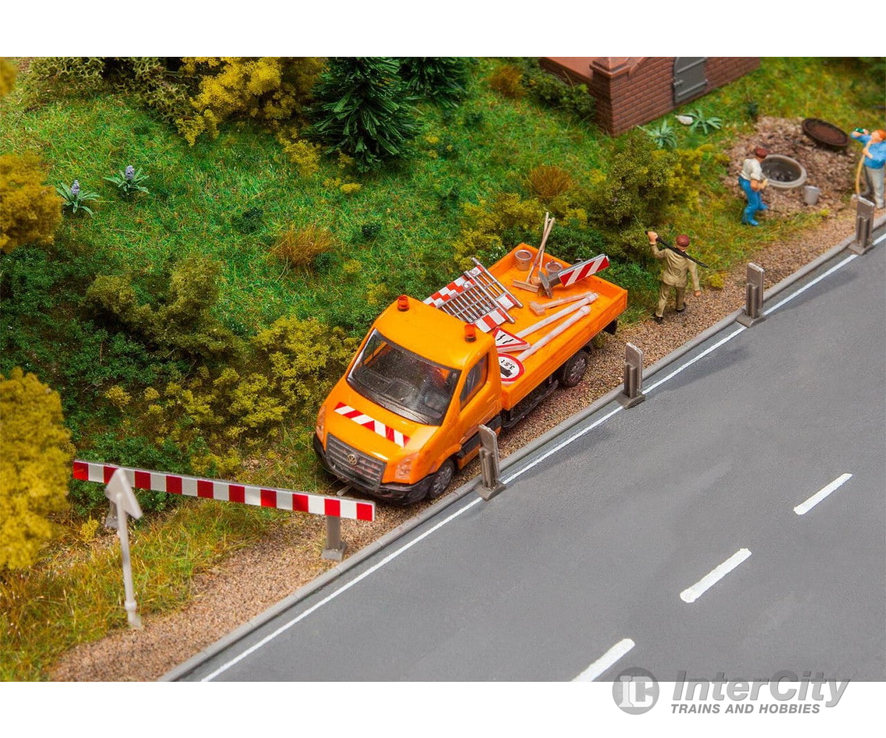 Faller 180930 Ho Set Of Building Site Traffic Signs Roads & Streets