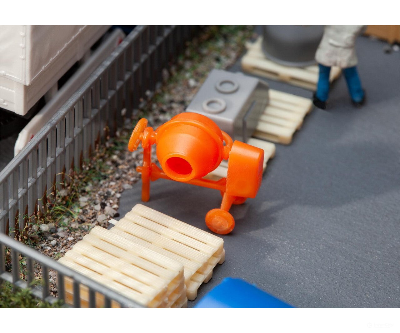 Faller 180967 Ho Concrete Mixer Scenery Details