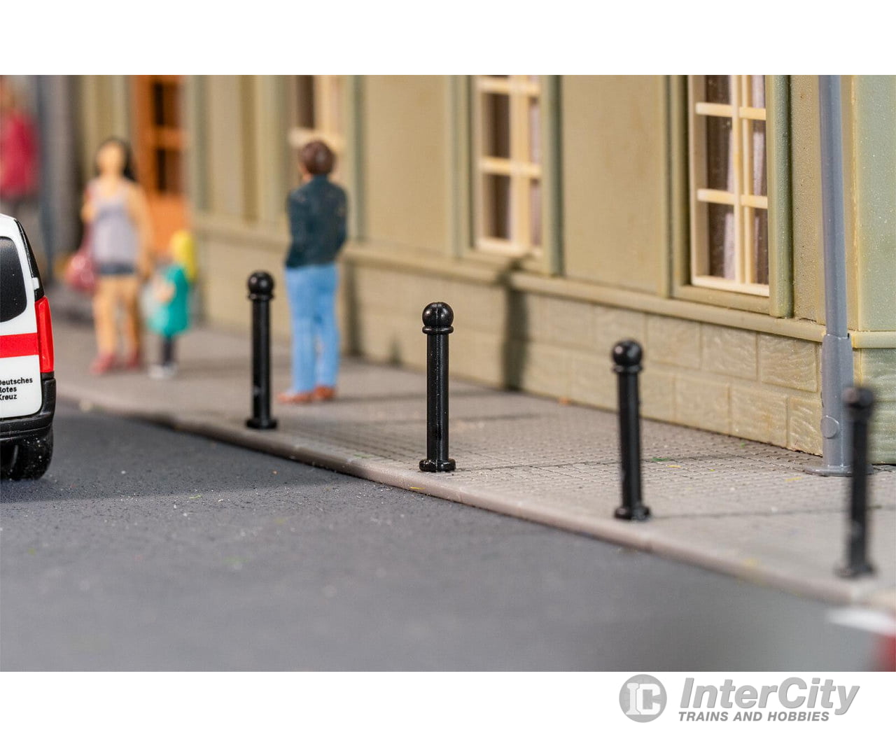 Faller 180998 HO 10 Iron bollards Scenery Details