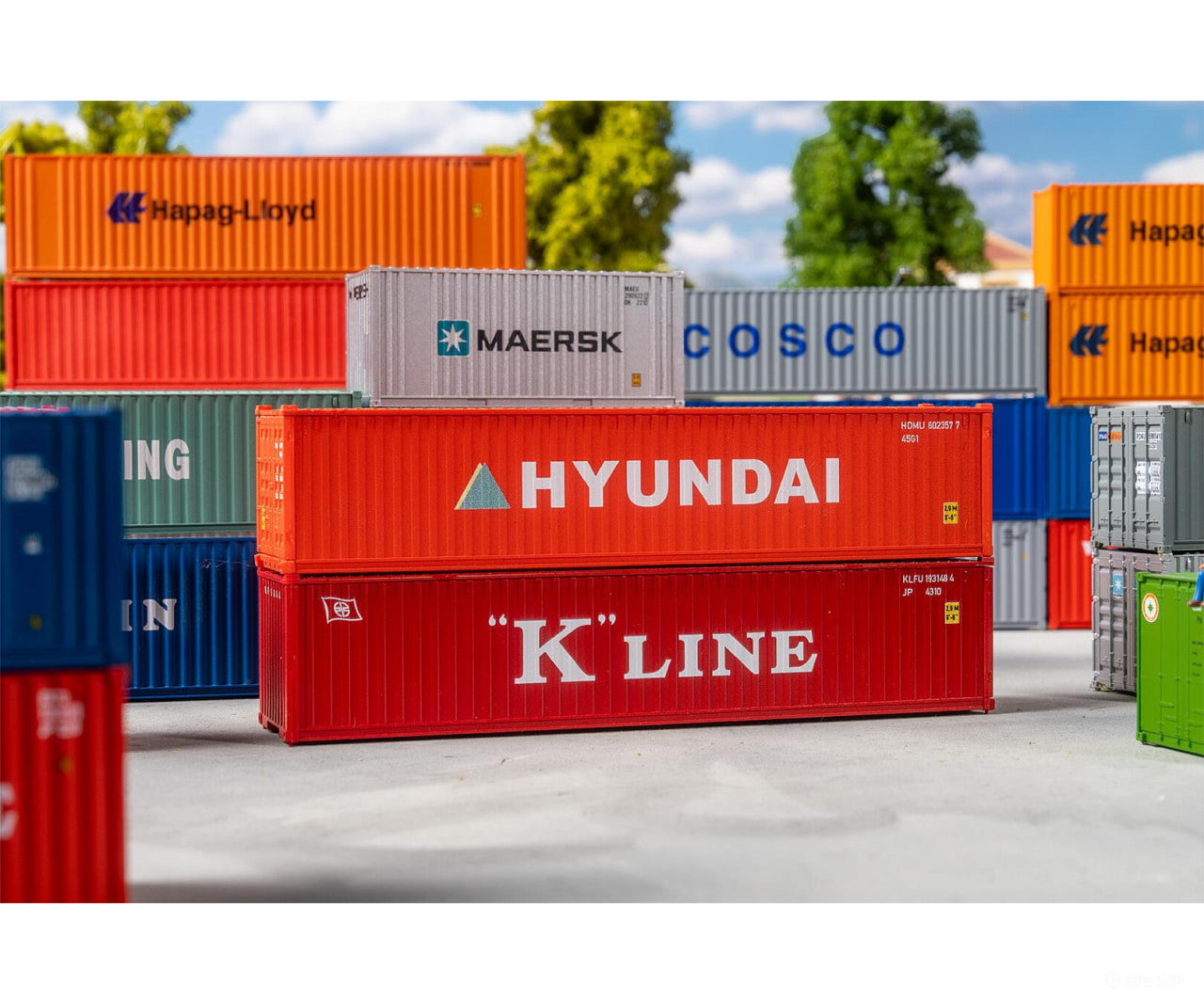Faller 182055 HO 40’ Container K-LINE and HYUNDAI - Freight Loads & Containers