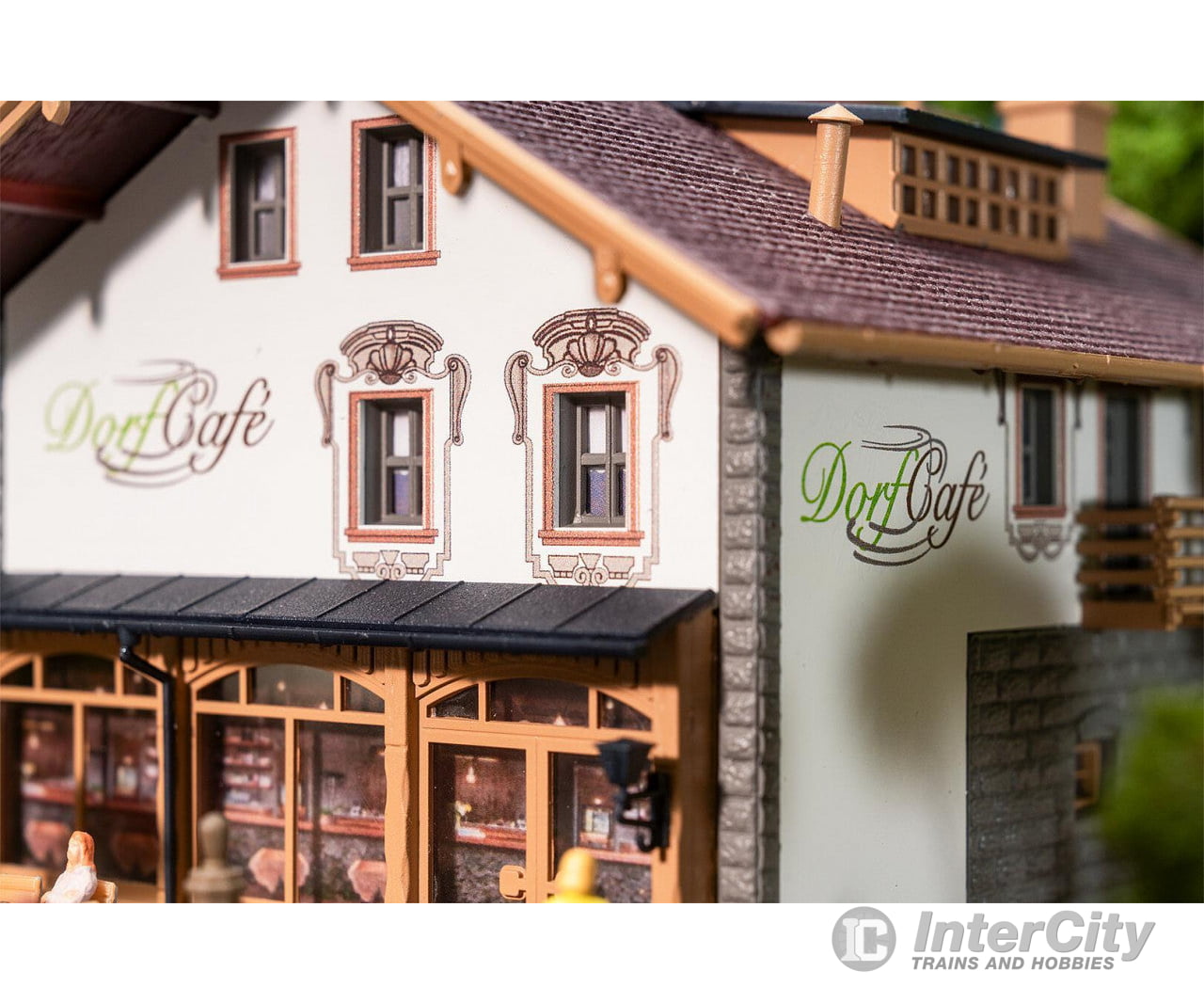 Faller 191836 HO Alpine house with café Structures