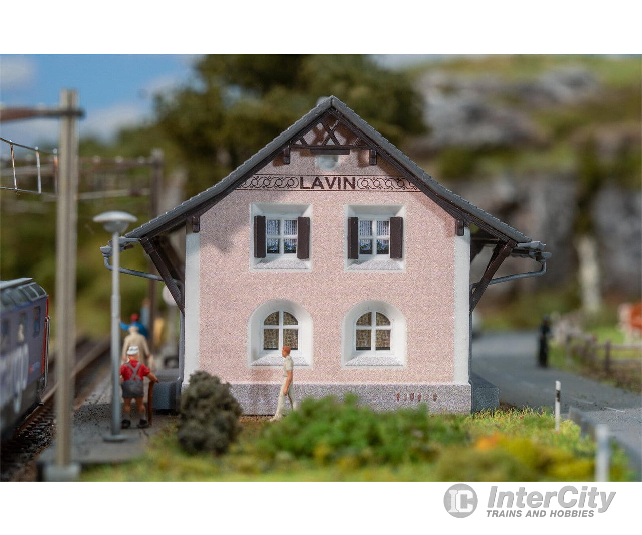 Faller 212128 N Lavin Railway station Structures