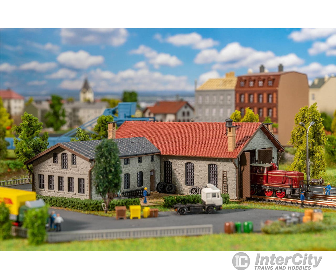 Faller 222106 N Two-stall locomotive shed with workshop Structures