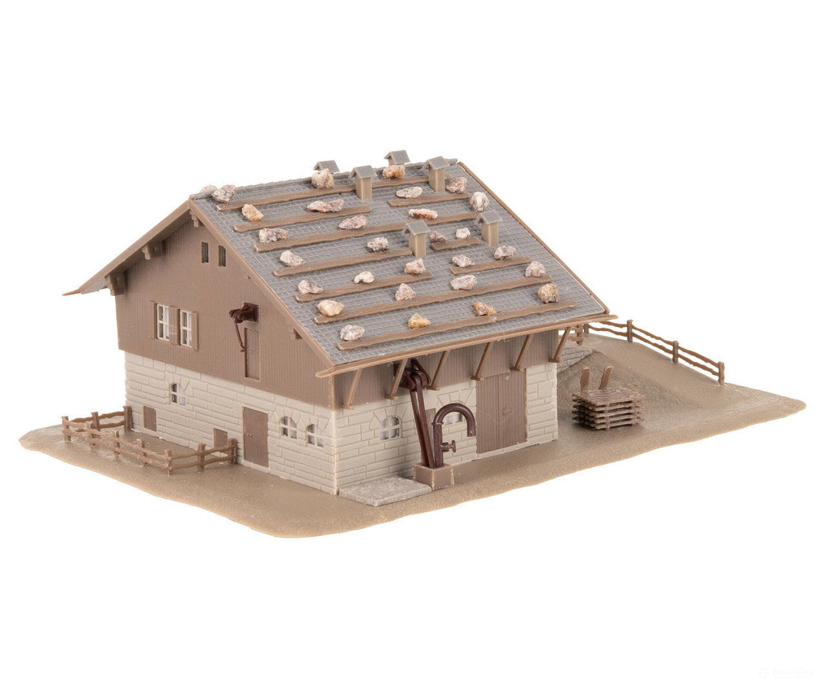 Faller 232129 N Barn with raised driveway - Structures