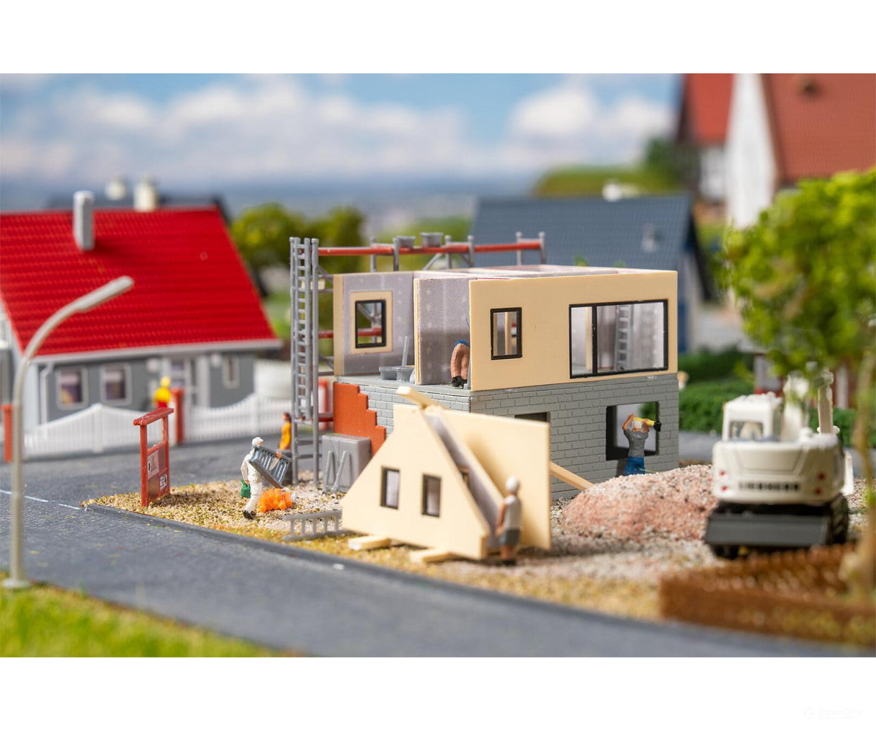 Faller 232149 N Prefabricated house under construction - Structures