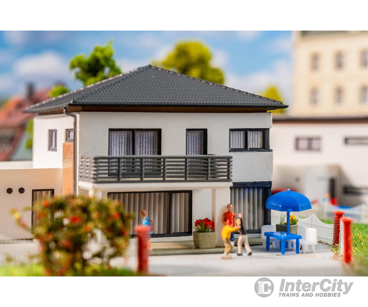 Faller 232150 N CityLife WeberHaus Structures