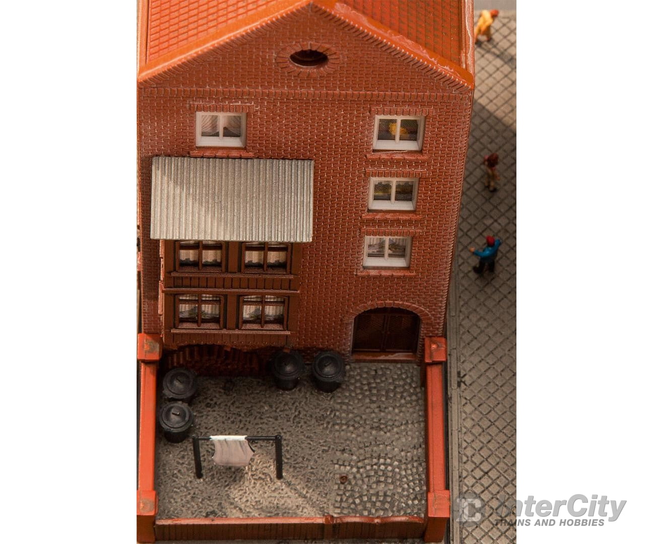 Faller 232335 N Old Town House With Cigar Shop Structures