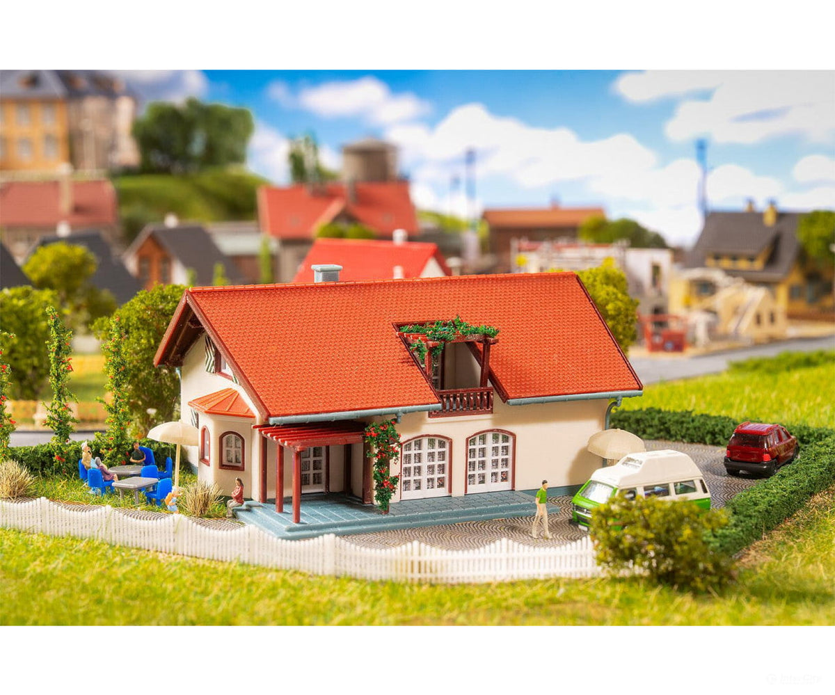 Faller 232344 N Brilliant house - Structures