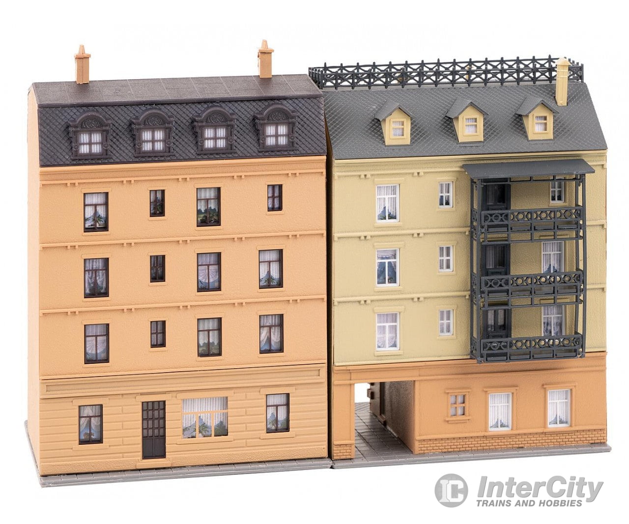 Faller 232384 N Apartment Buildings With Pharmacy And Delicatessen Shop Structures