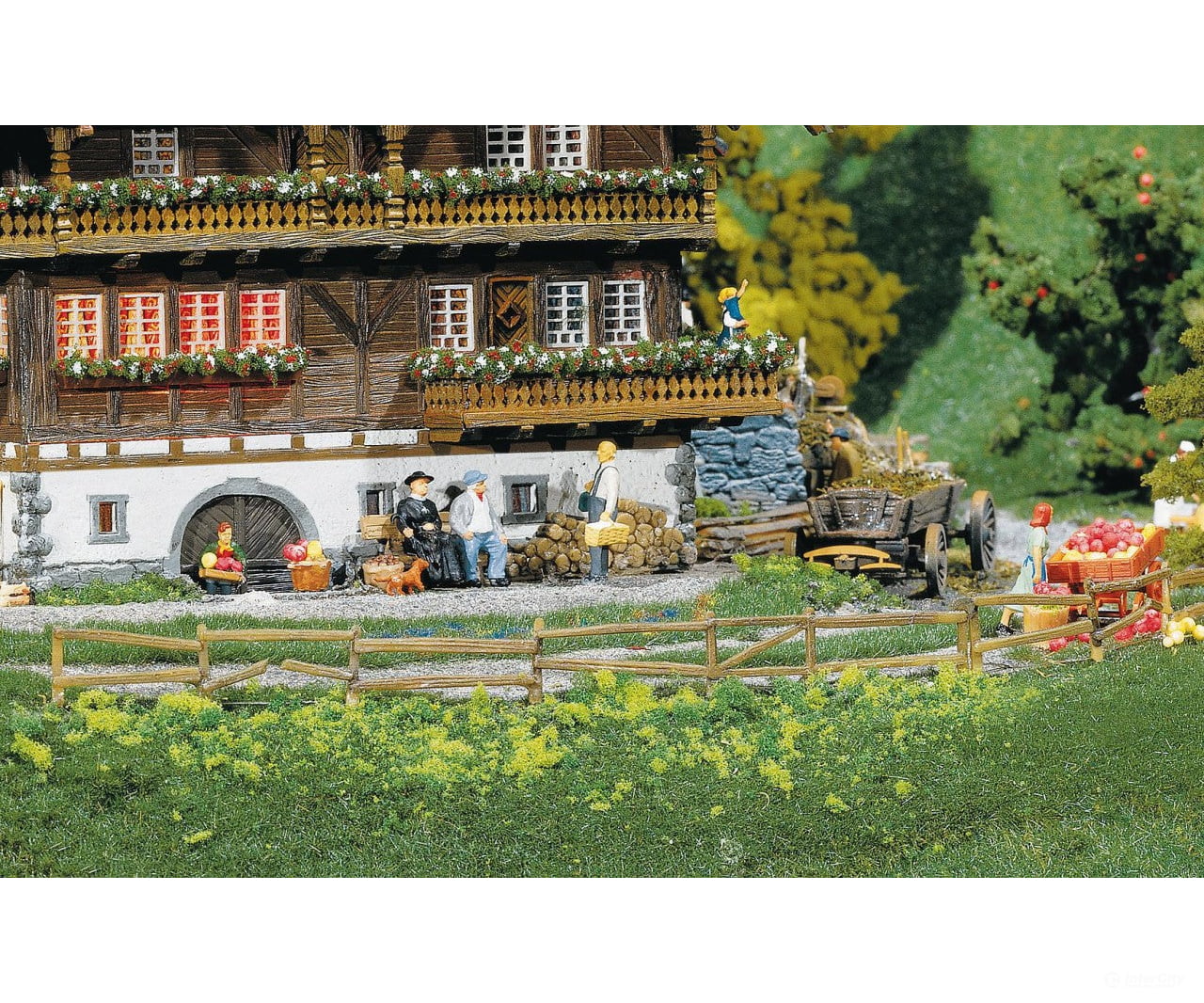 Faller 272407 N Pasture And Hunting Fence 249 Mm/272 Mm Other Scenery