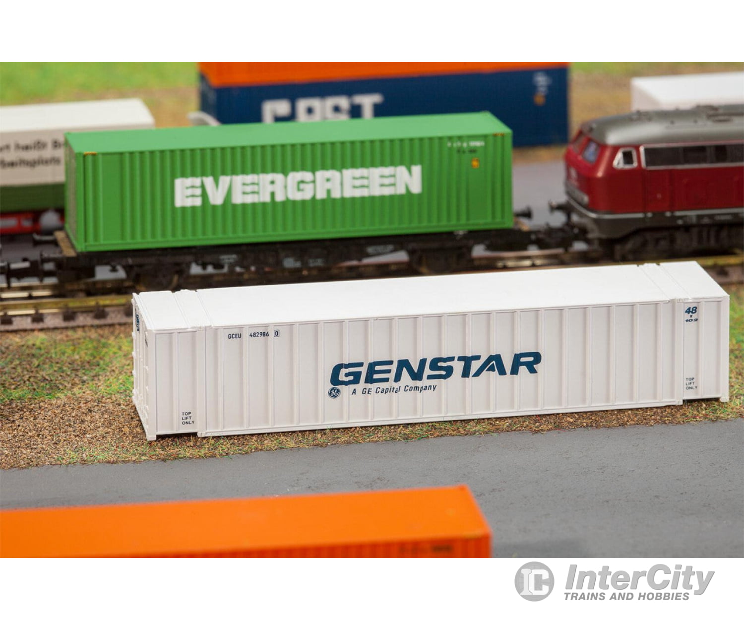 Faller 272840 N 48’ Rib-Side Container Genstar Freight Loads & Containers
