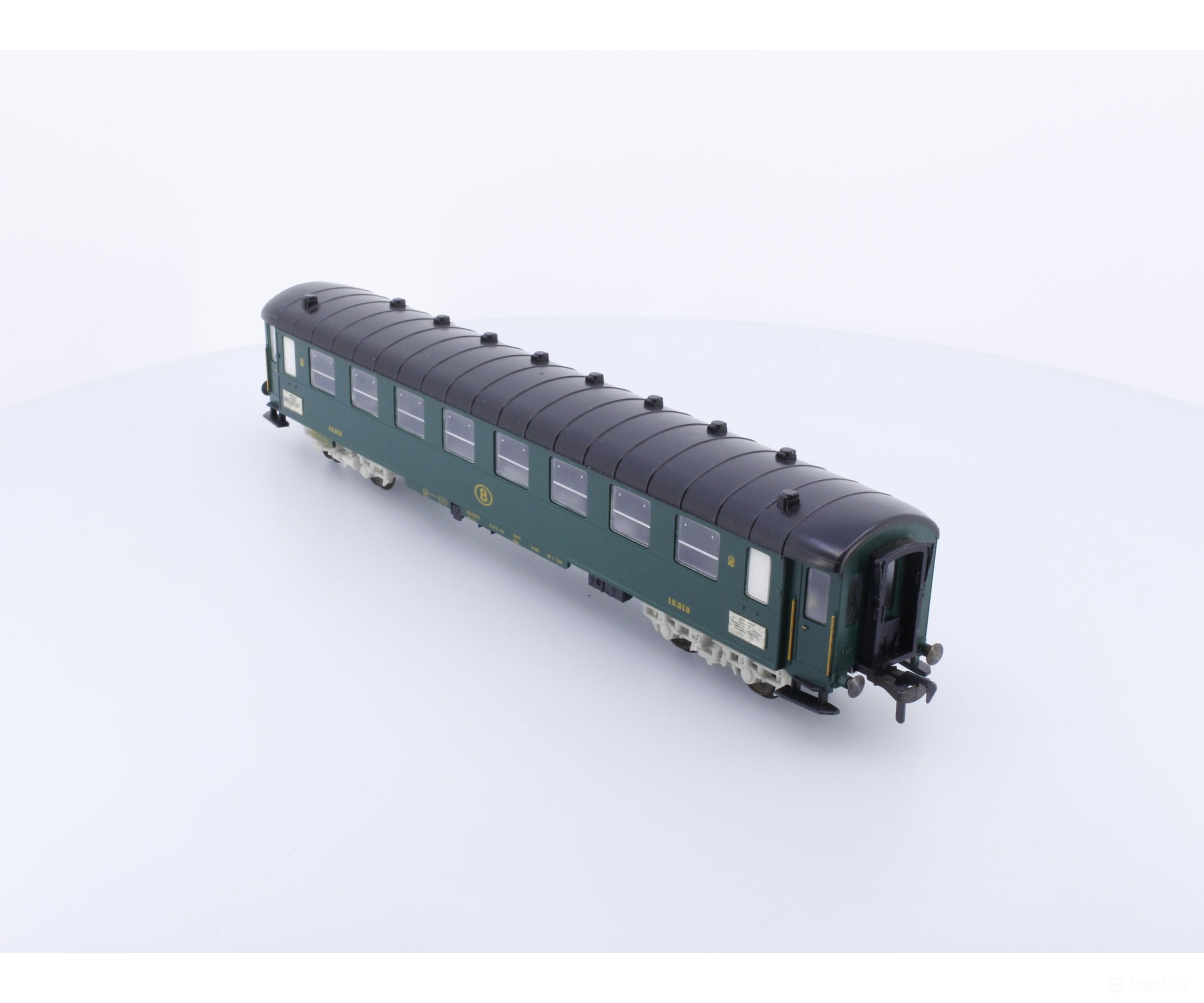 Fleischmann 1520 HO SNCB 2nd Class Passenger Car 12213 European Passenger Cars