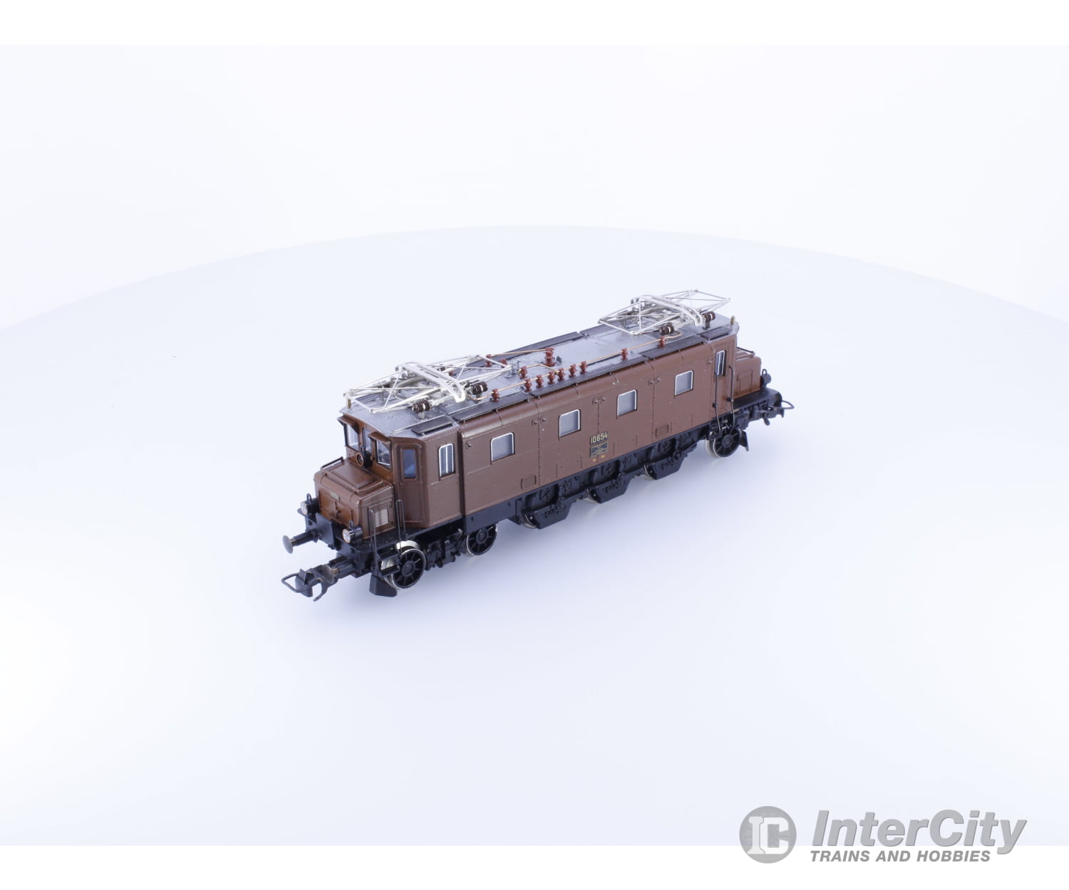 Fleischmann 394502 HO SBB-CFF-FFS Ae 3/6 E-Lok 10654 Analog AC European Locomotives