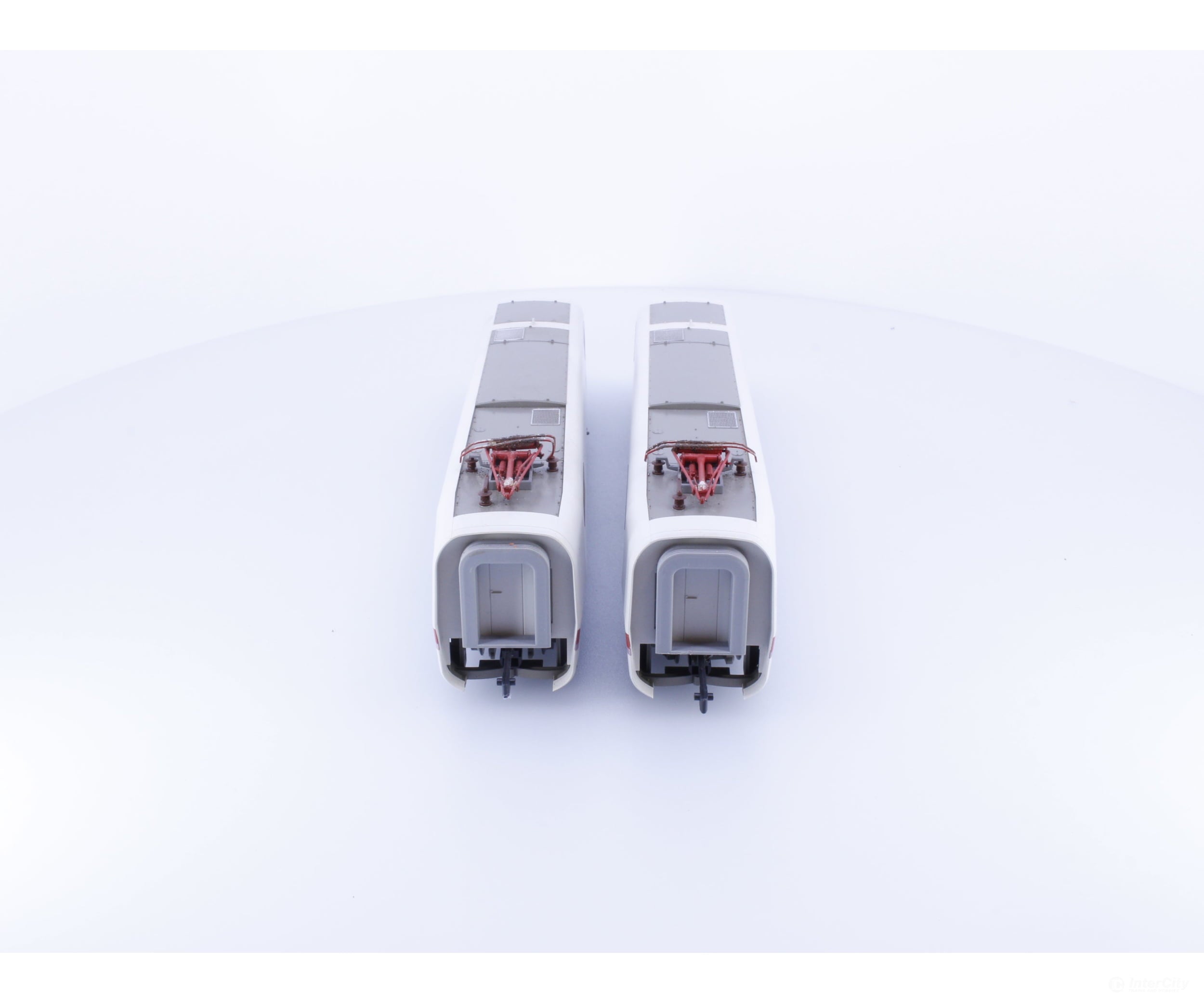 Fleischmann 934440 HO Amtrak 5 Piece Intercity Express in Amtrak Livery Analog DC European Locomotives