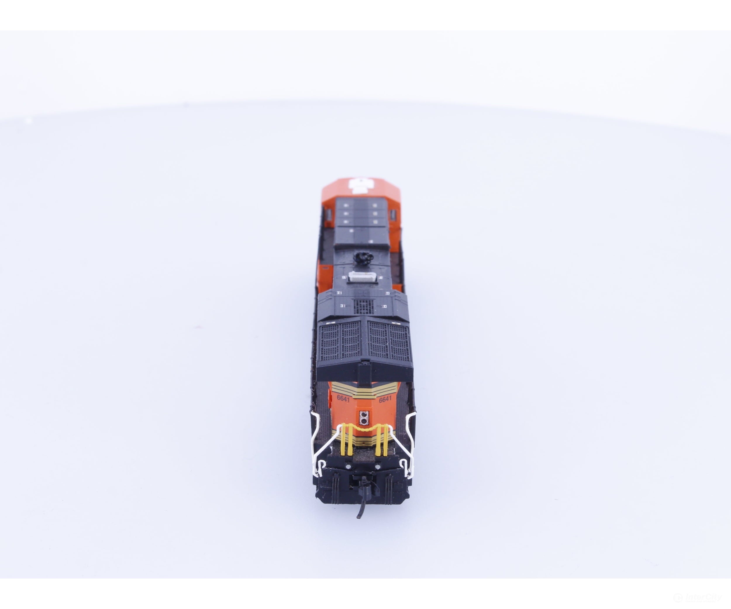Fox Valley Models 70403 N ES44C4 Diesel Locomotive Burlington Northern Santa Fe (BNSF) 6641 Analog DC - Locomotives