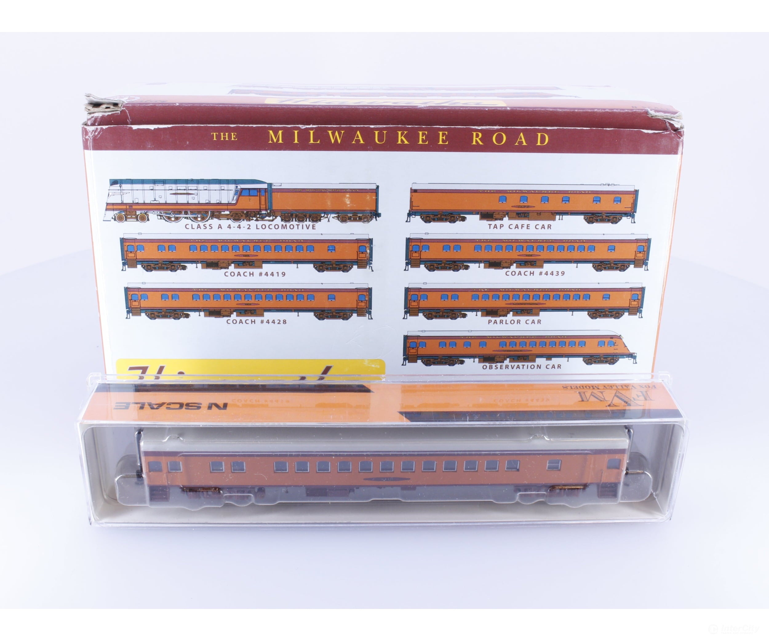 Fox Valley Models FVM40001 N 9 Piece 75th Anniversary Hiawatha Set. 7 Piece Set Plus 2 Extra Cars Rare Milwaukee Road