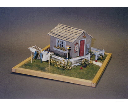 Grandt Line Products 3407 ’Grand Little Projects’ 1/4’ Scale Kit For Miniature Workshop --