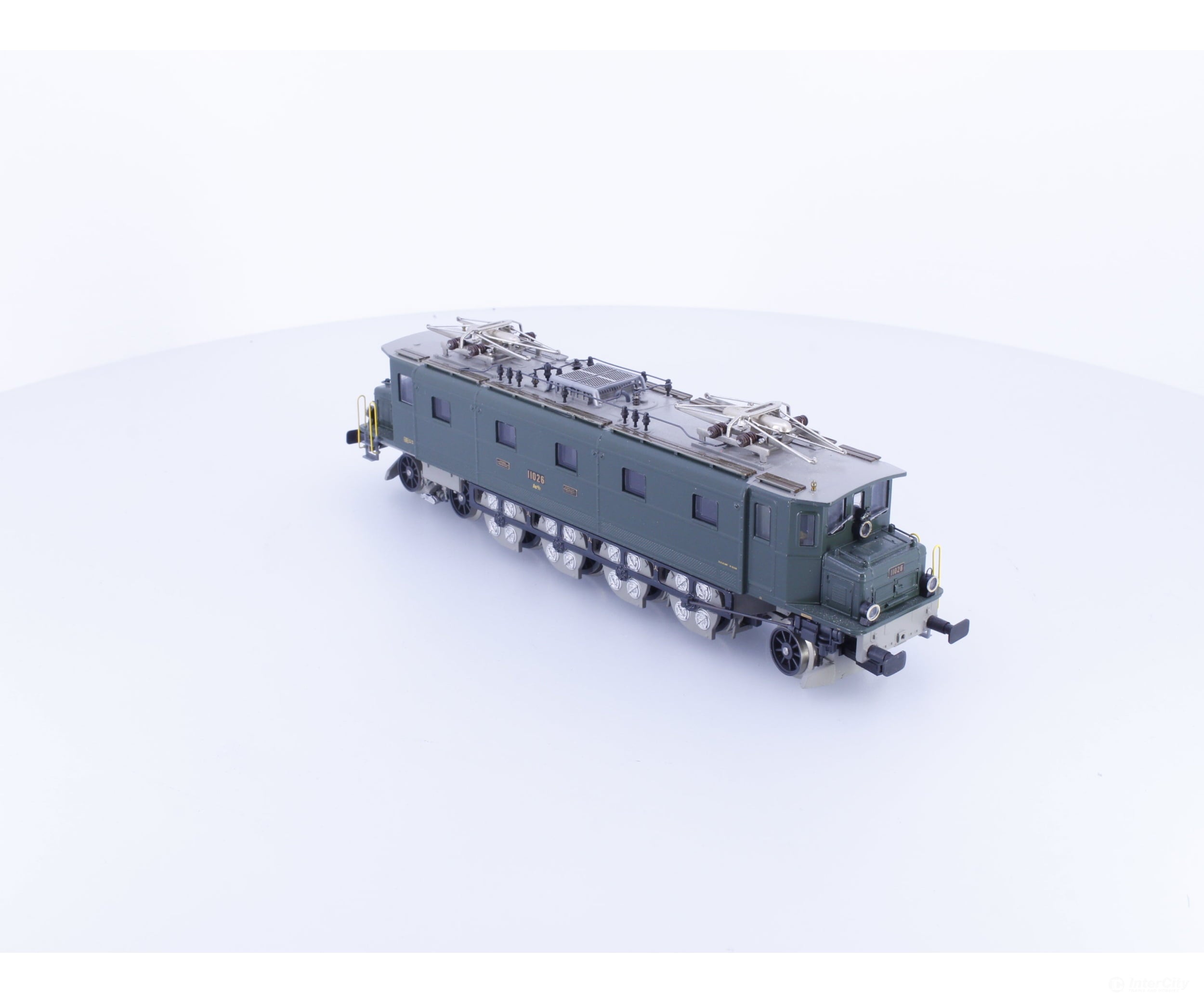 HAG 133 HO SBB-CFF-FFS Ae 4/7 E-Lok Secheron 11026 DCC - European Locomotives
