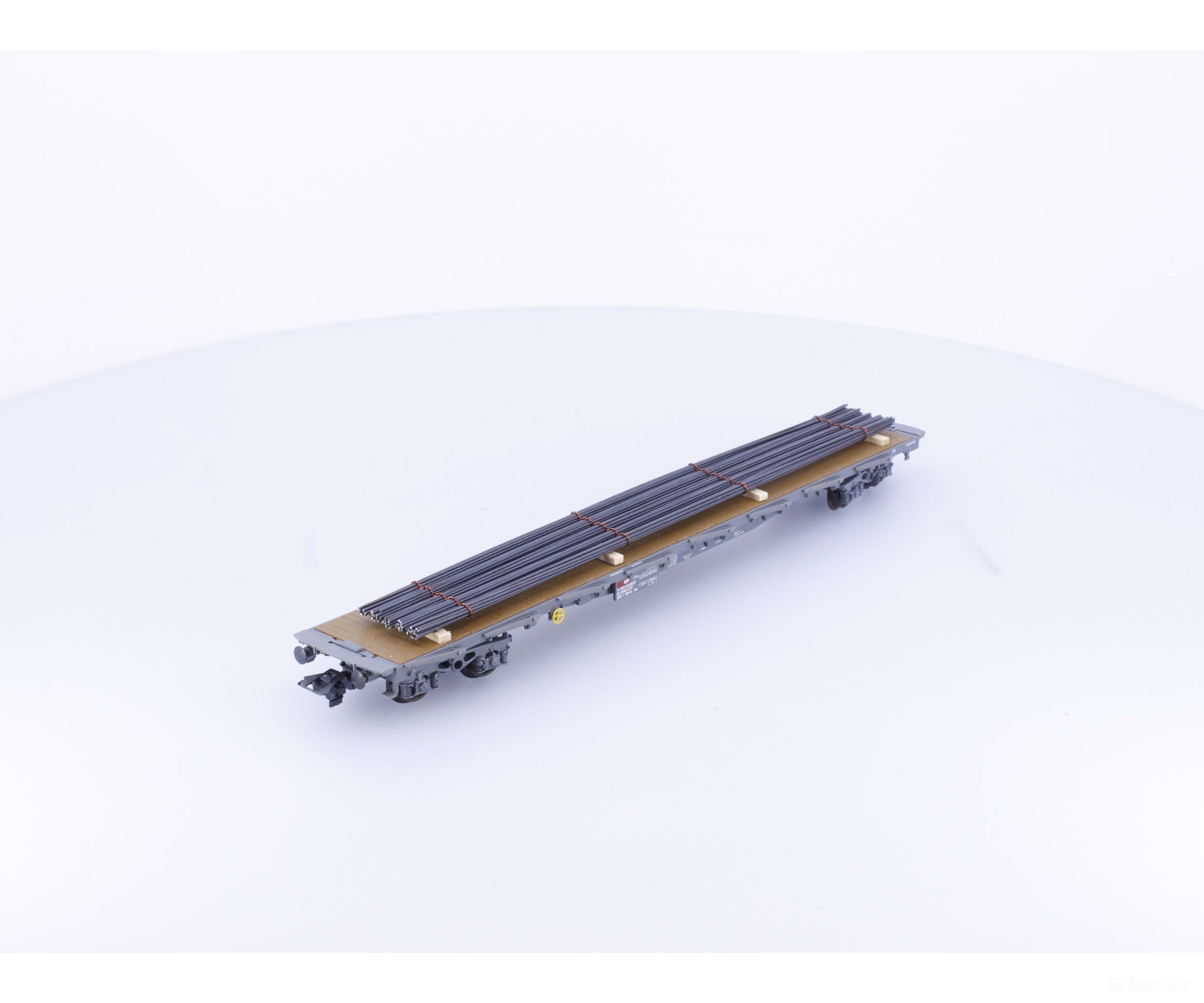 HAG 353 HO SBB-CFF-FFS Flat Car with Round Steel Load 169-0 - European Freight Cars