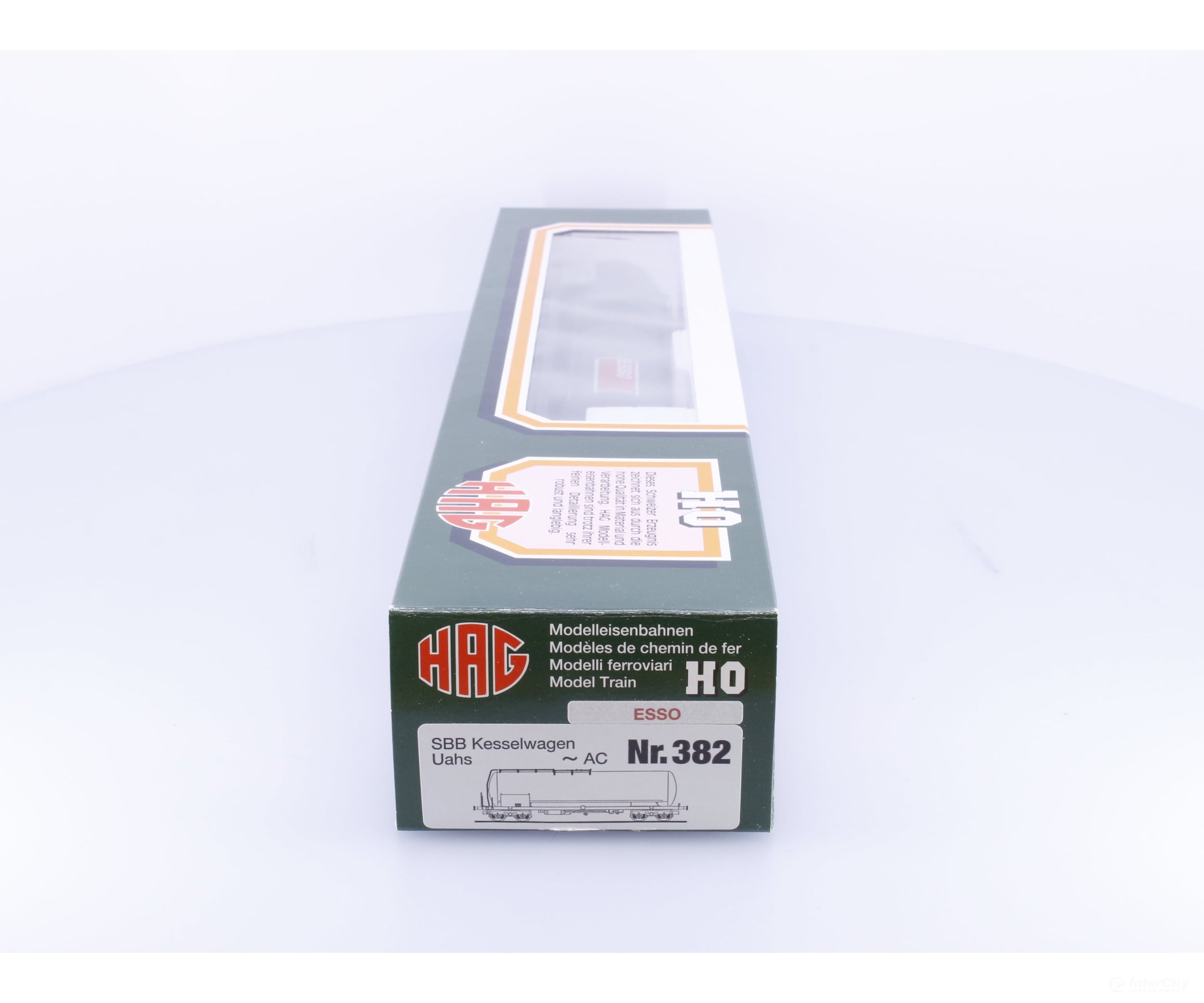 HAG 382 HO SBB-CFF-FFS Tank Car Esso 016-6 - European Freight Cars