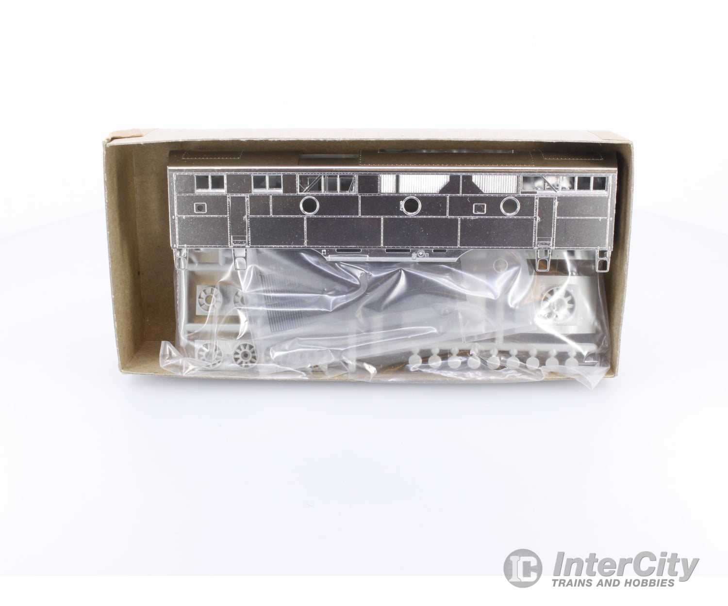 Highliners 1006 HO F-Series B-Unit Plated with Screens Kit Undecorated (#2) Locomotives