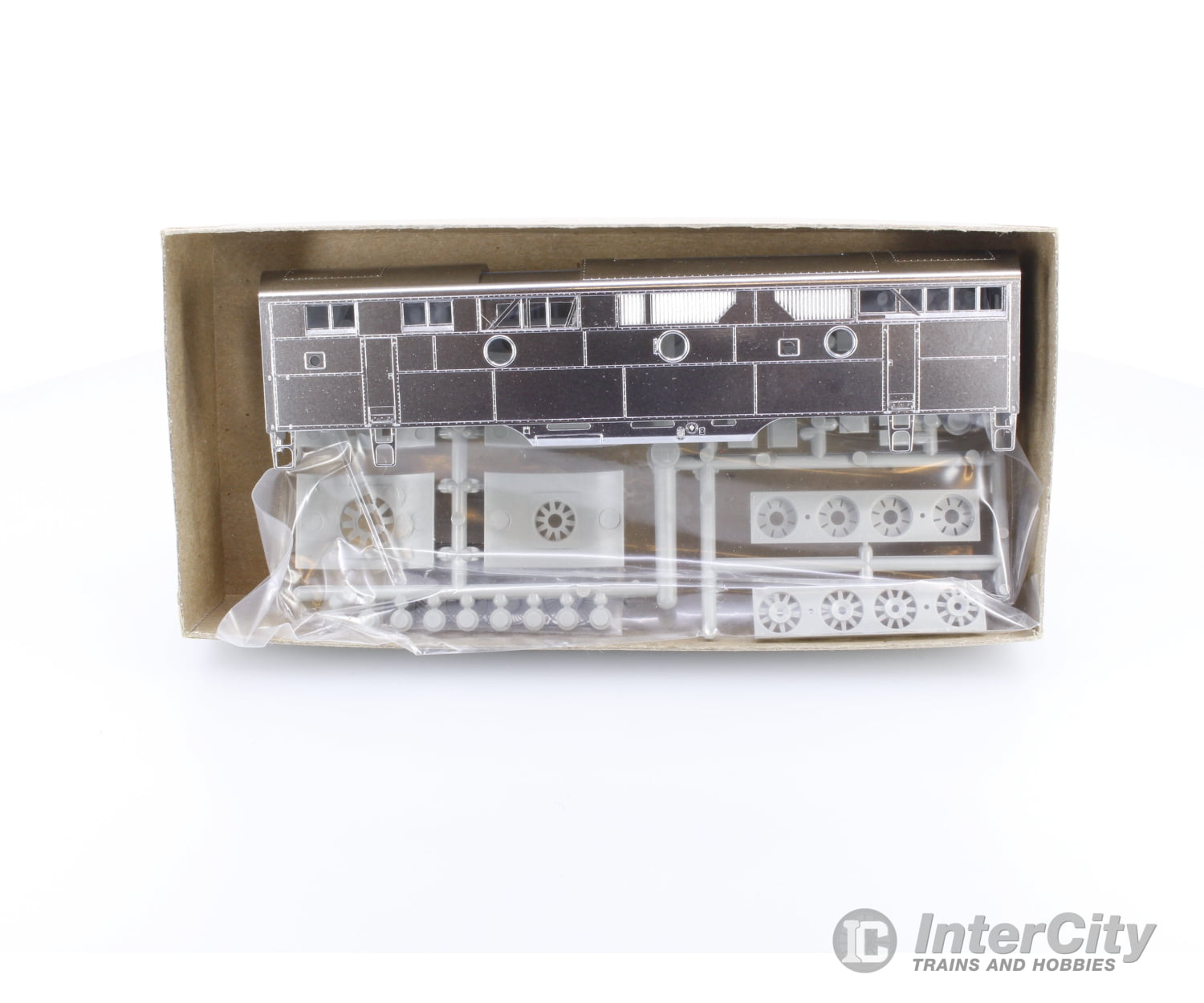 Highliners 1006 HO F-Series B-Unit Plated without Screens Kit Undecorated (#1) Locomotives