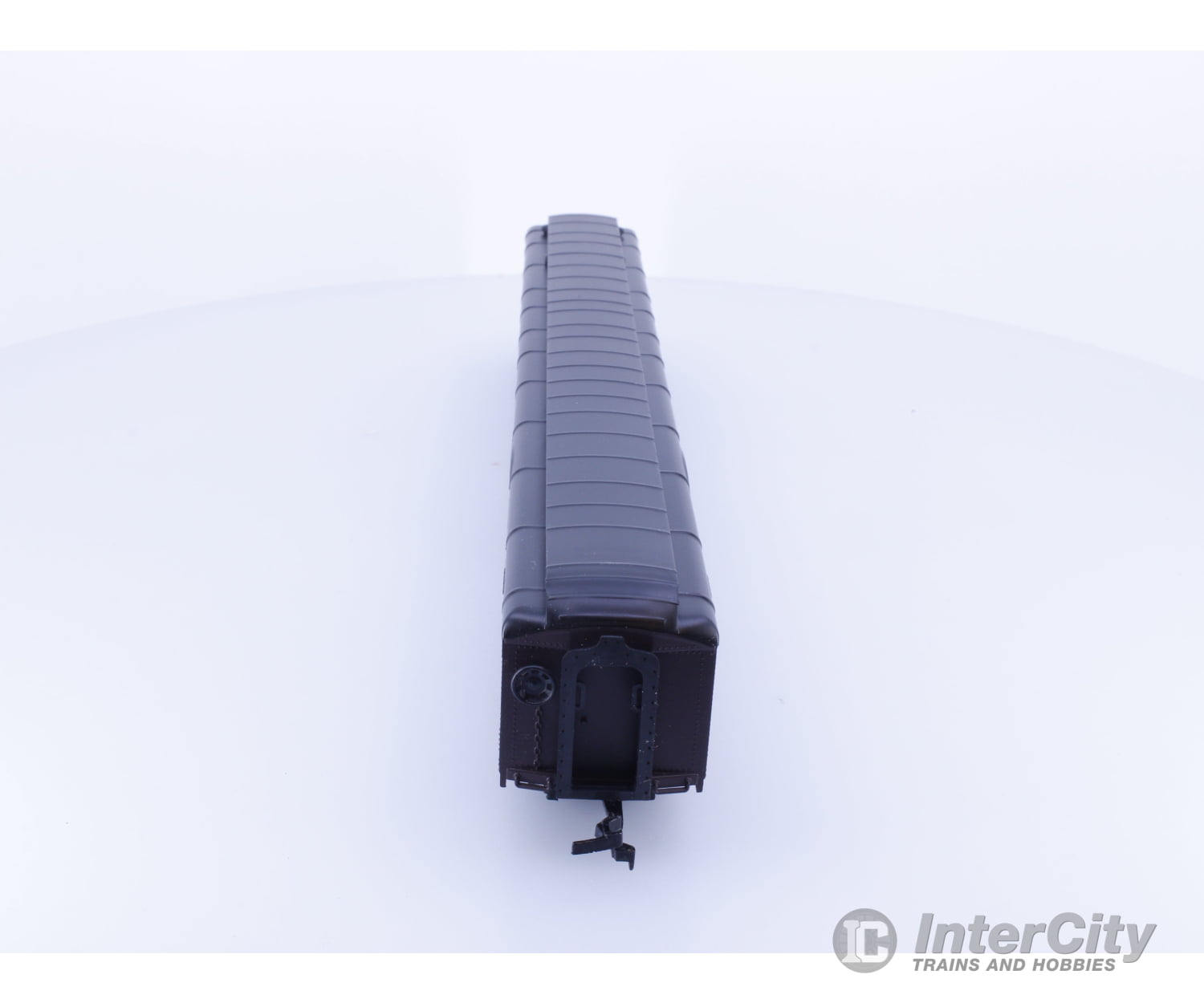 IHC 49113 HO Heavyweight Combine Car Canadian Pacific (CP) 3254 Passenger Cars