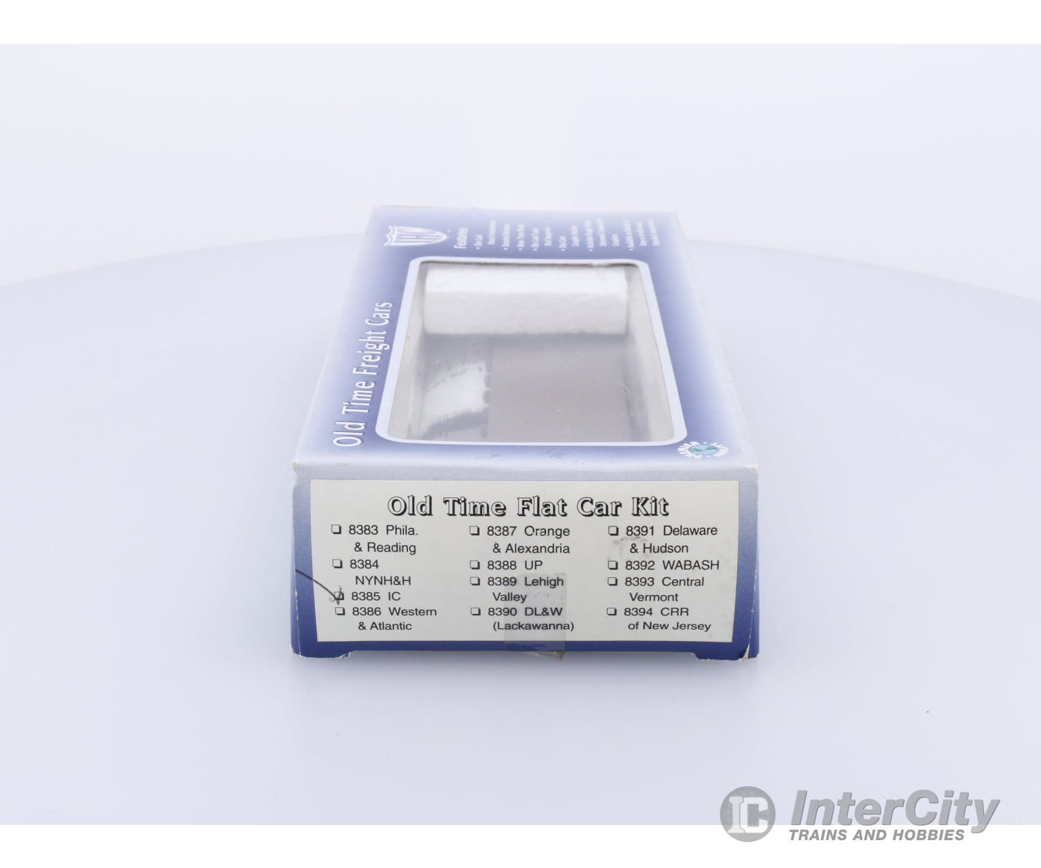 IHC 8385 HO Old Time Flat Car Kit Illinois Central (IC) Freight Cars