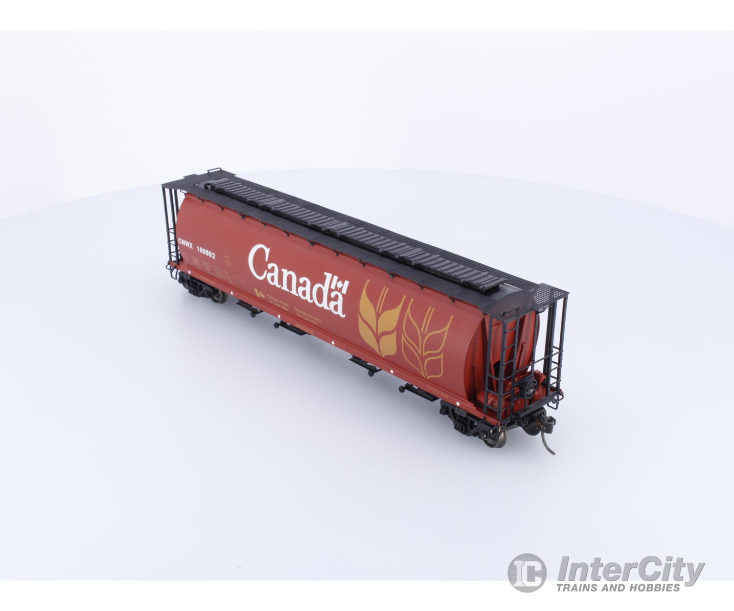 InterMountain 45101-93 HO Cylindrical Covered Hopper Canadian Wheat Board (CNWX) 109902 Freight Cars