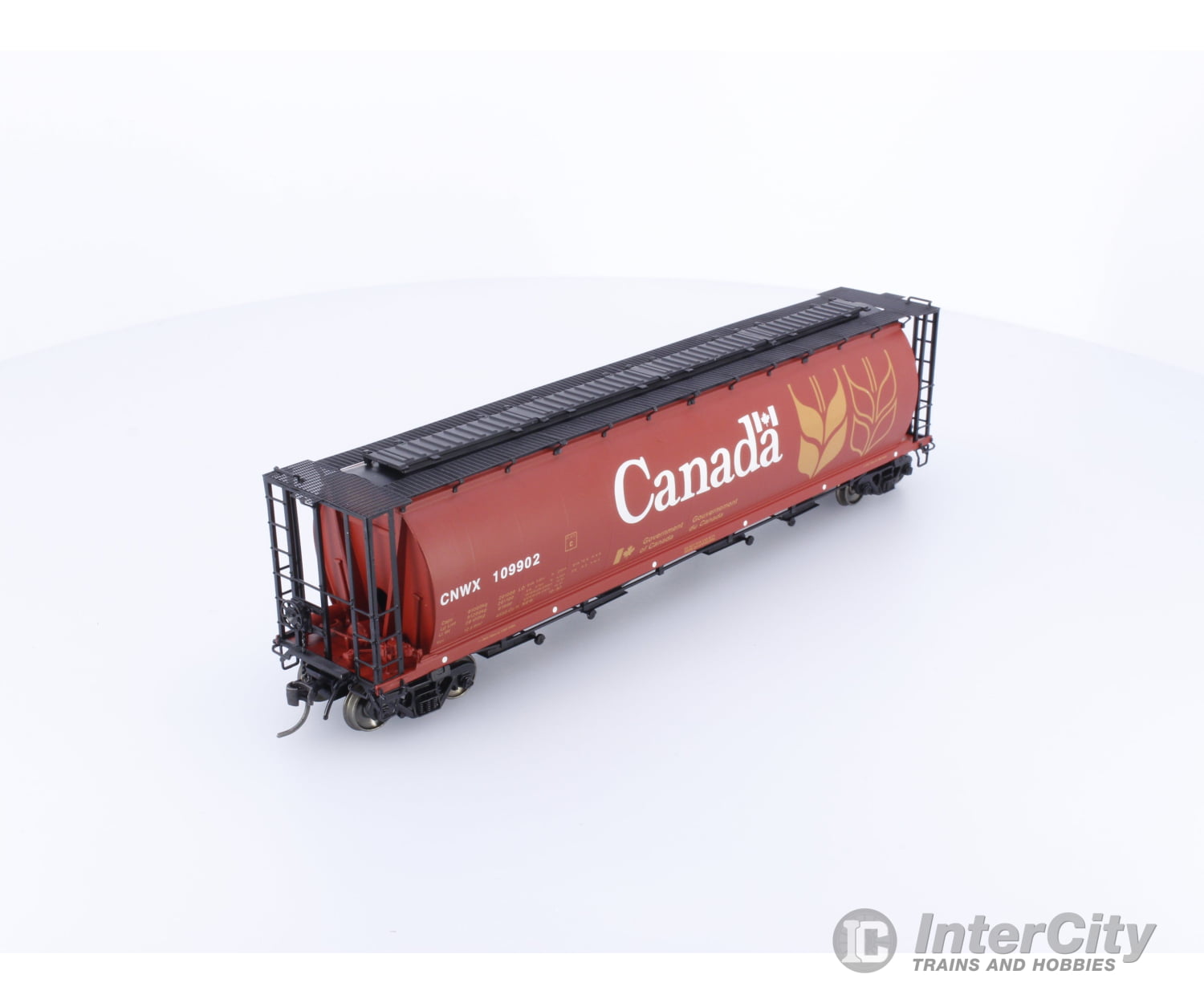 InterMountain 45101-93 HO Cylindrical Covered Hopper Canadian Wheat Board (CNWX) 109902 Freight Cars