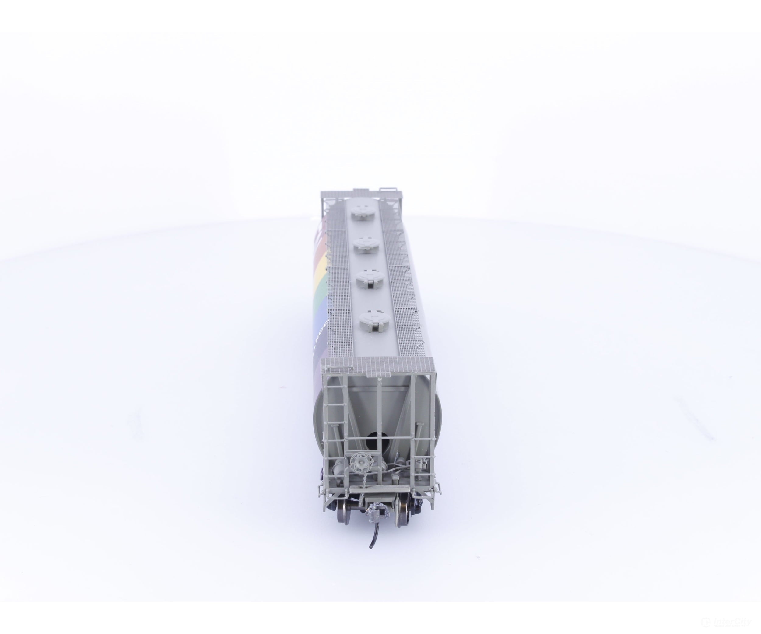 InterMountain 45212-22 HO Cylindrical Covered Hopper Canadian National (CN) 370703 - Freight Cars