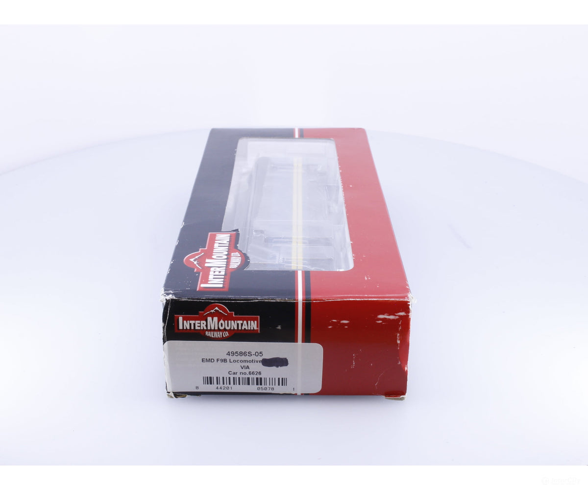 InterMountain 49586S-05 HO F9B Diesel Locomotive Via Rail (VIA) 6626 DCC - Locomotives