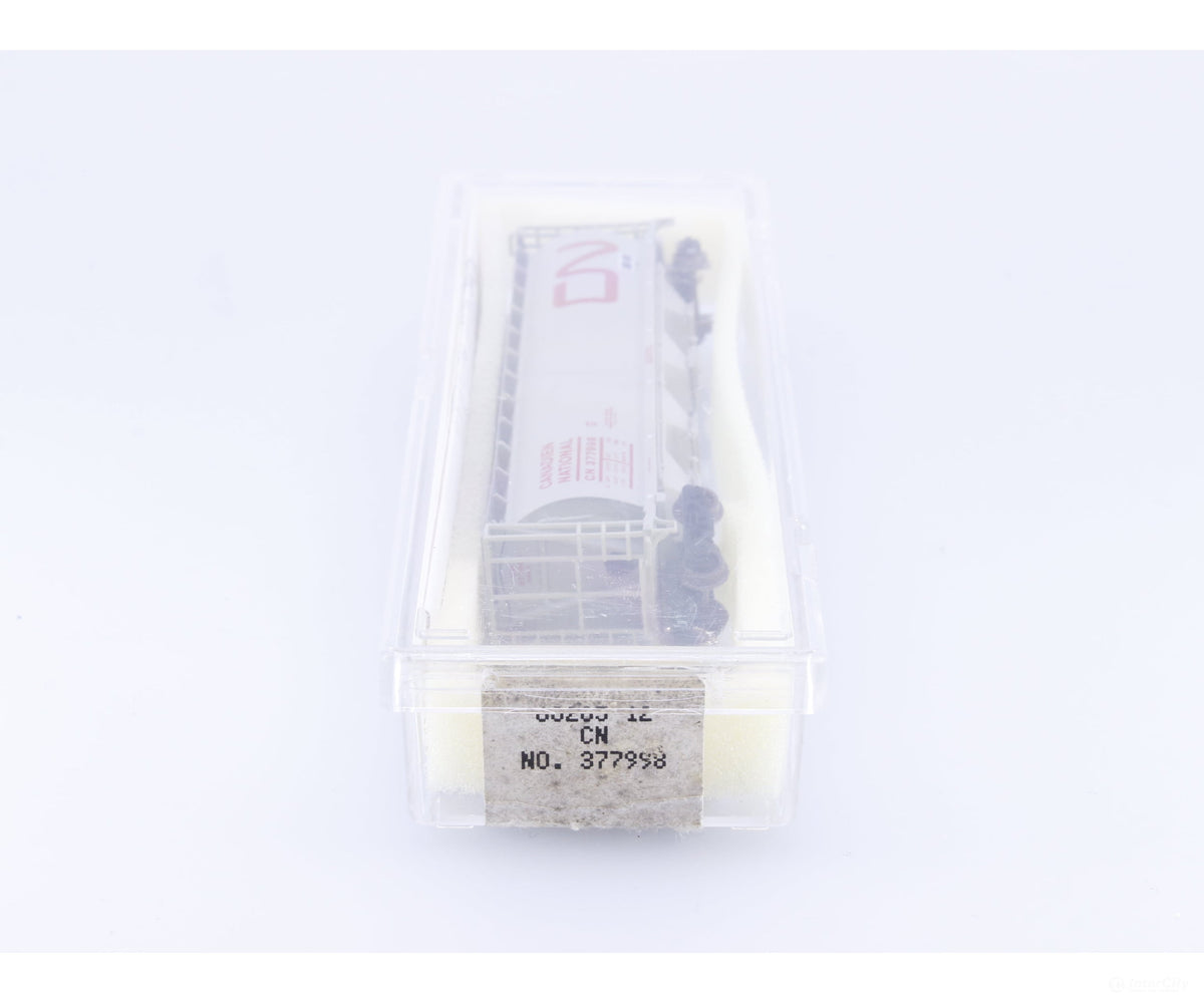 InterMountain 60205-12 N 4 Bay Cylindrical Hopper Canadian National (CN) 377998 - Freight Cars