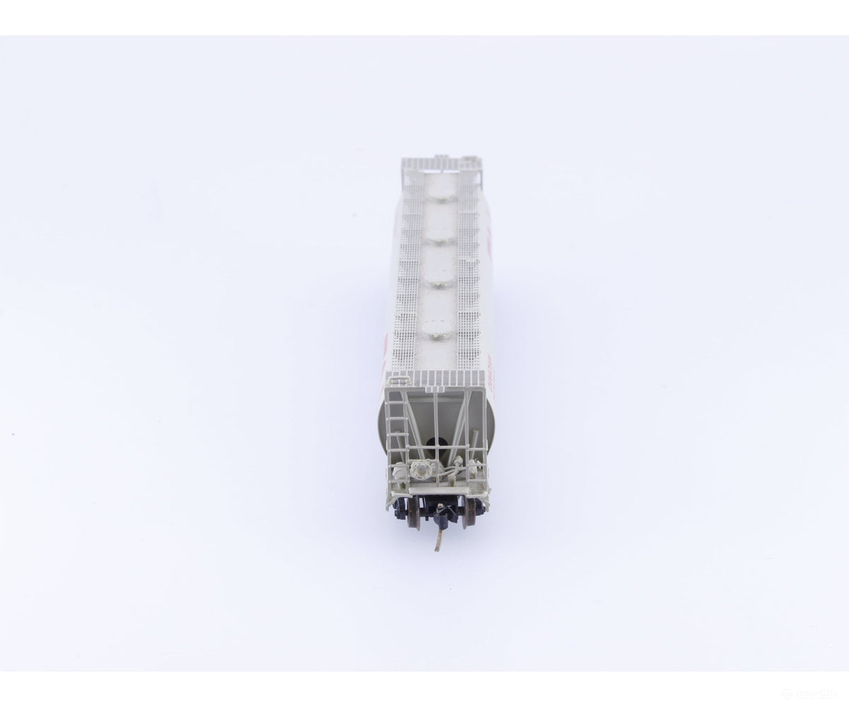 InterMountain 60205-12 N 4 Bay Cylindrical Hopper Canadian National (CN) 377998 - Freight Cars