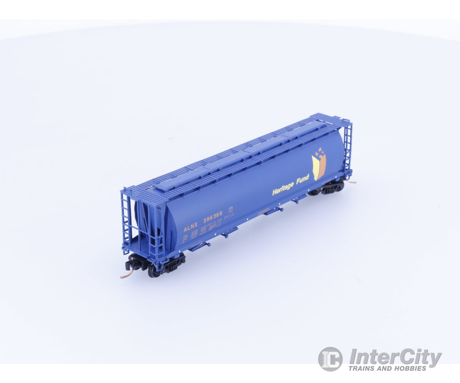 InterMountain 65103-31 N 4 Bay Cylindrical Hopper Alberta (ALNX) 396366 Freight Cars