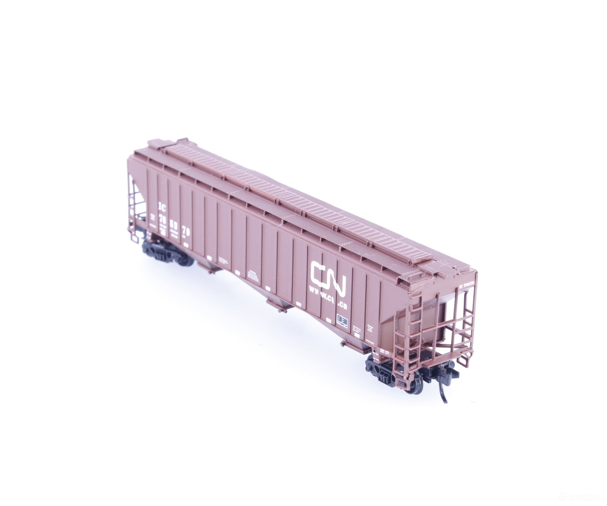InterMountain 65372-01 N 4750 cu.ft 3 Bay Hopper (IC) Canadian National (CN) 765379 - Freight Cars