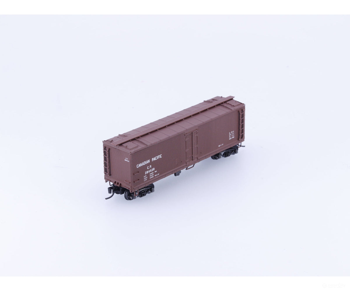 InterMountain 67714-01 N 40’ Wood Reefer Canadian Pacific (CP) 284420 - Freight Cars