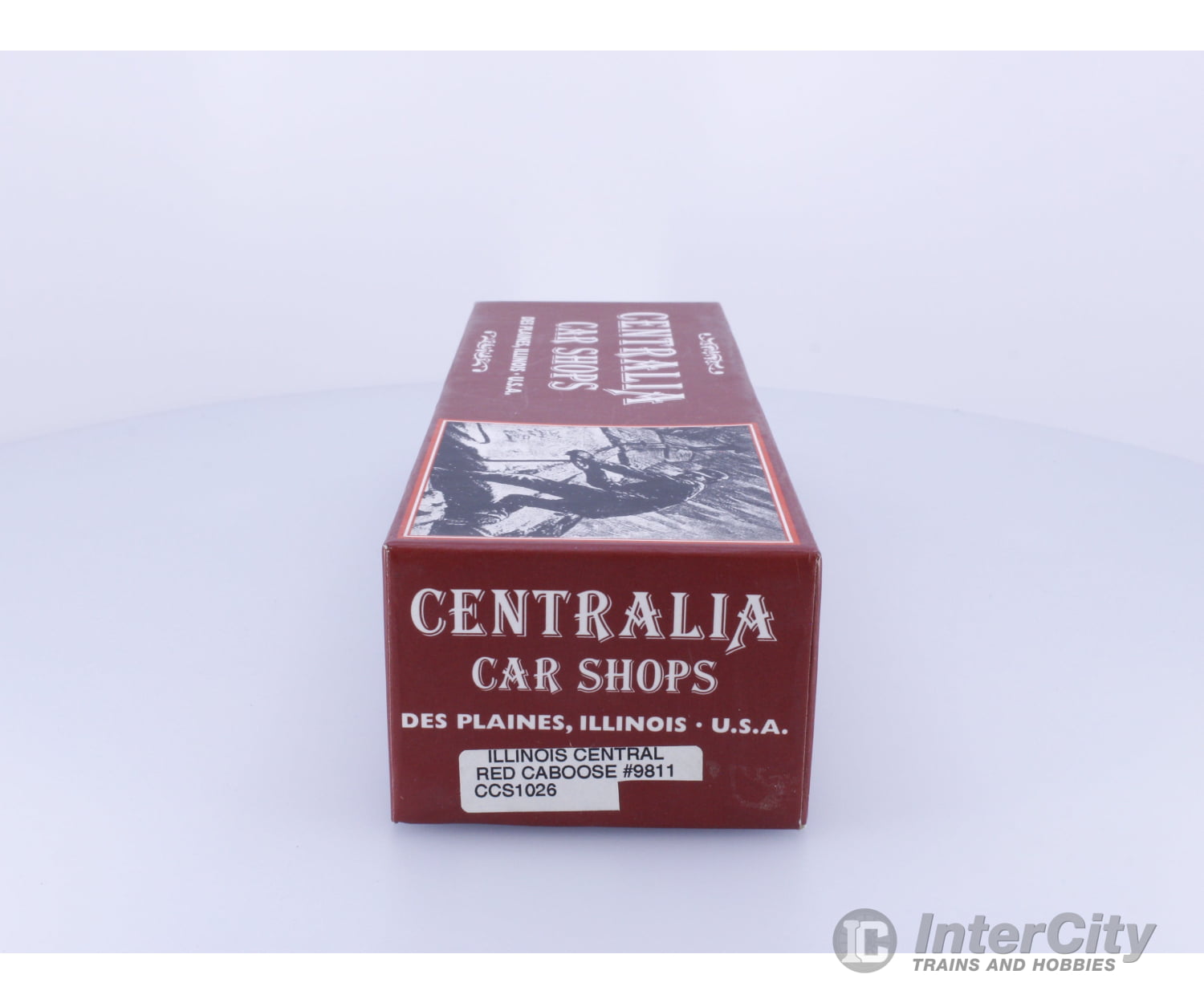 InterMountain CCS-1026 HO Red Caboose Illinois Central (IC) 9811 Freight Cars