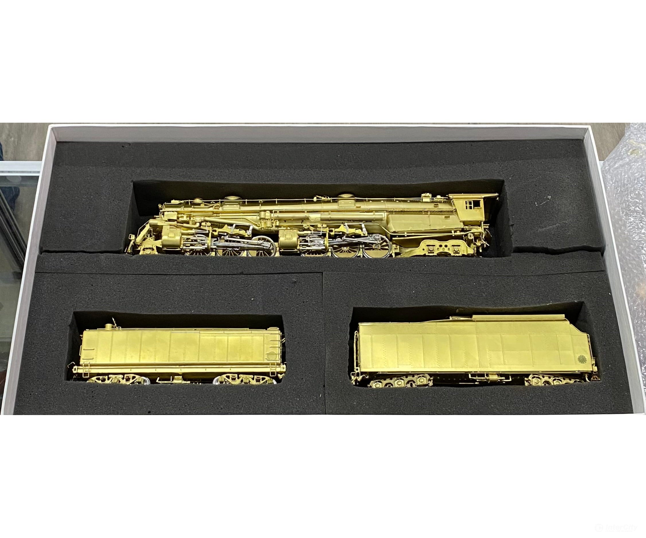 Iron Horse Models 15515 O Brass Class A 2-6-6-4 Steam Locomotive and Tender with Auxiliary Water Car Norfolk & Western