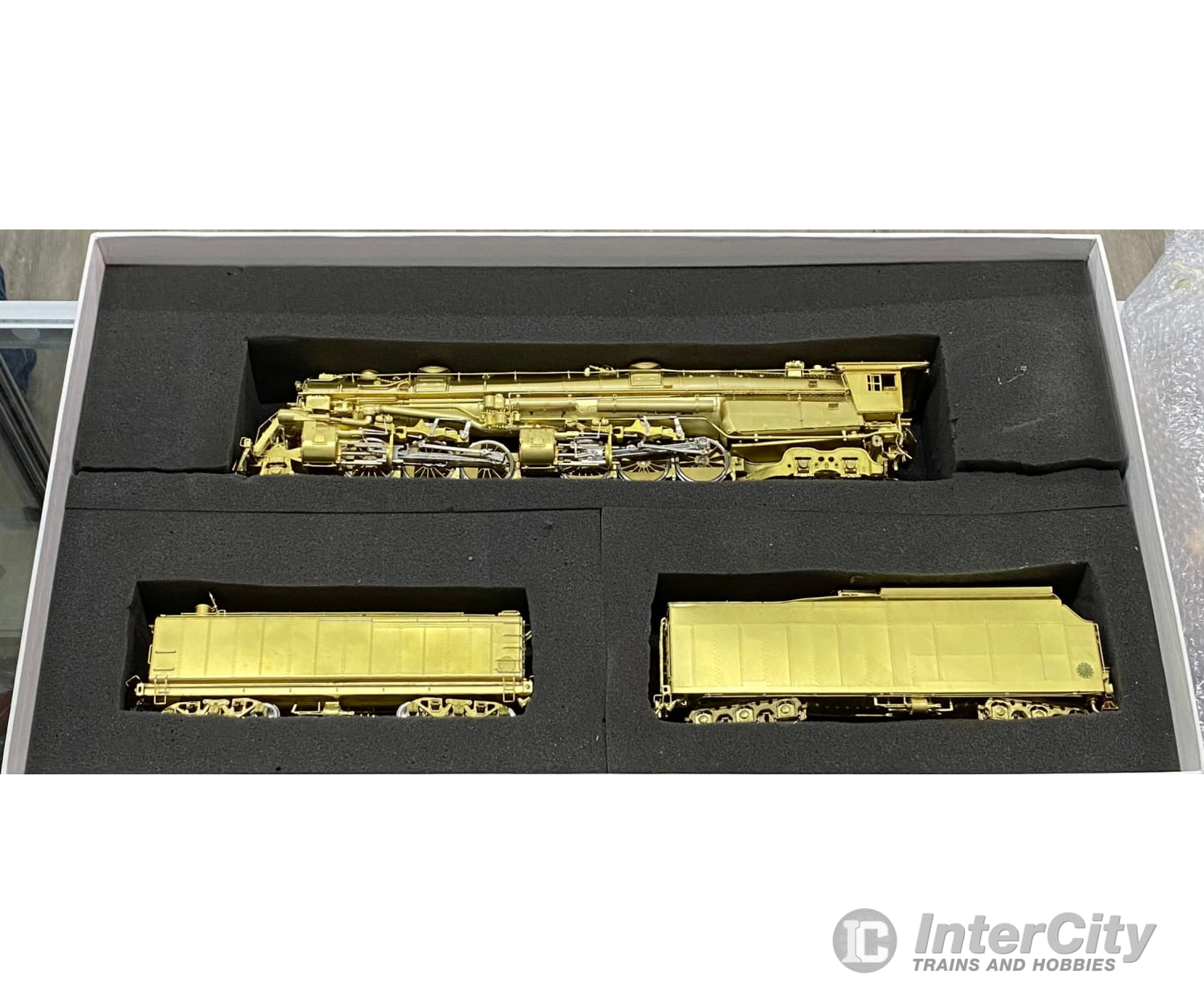 Iron Horse Models 15515 O Brass Class A 2-6-6-4 Steam Locomotive and Tender with Auxiliary Water Car Norfolk & Western