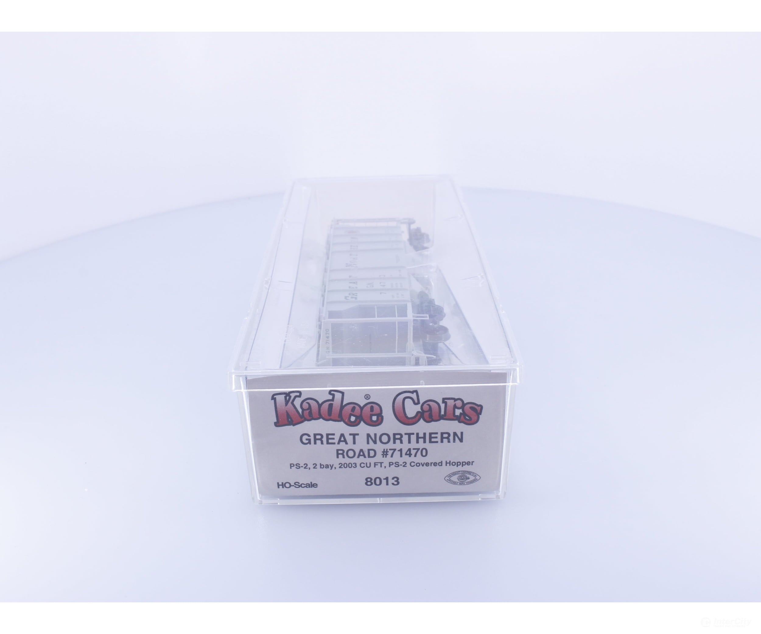 Kadee 8013 HO PS-2 2 Bay 2003 CU FT Covered Hopper Great Northern (GN) 71470 Freight Cars