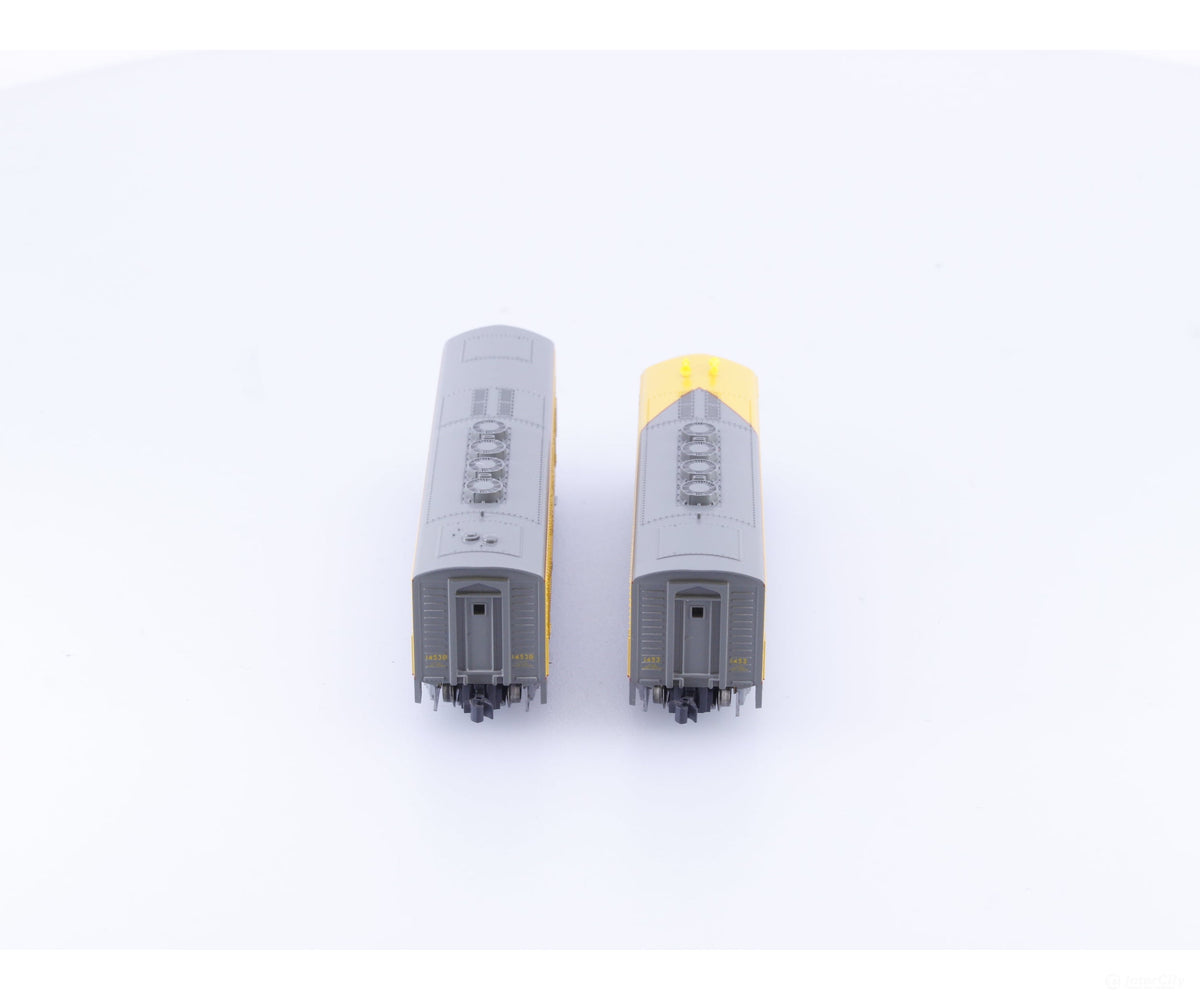 Kato 106-0305 N F3A/B Diesel Locomotive Set Union Pacific (UP) 1453,1453B Analog DC - Locomotives